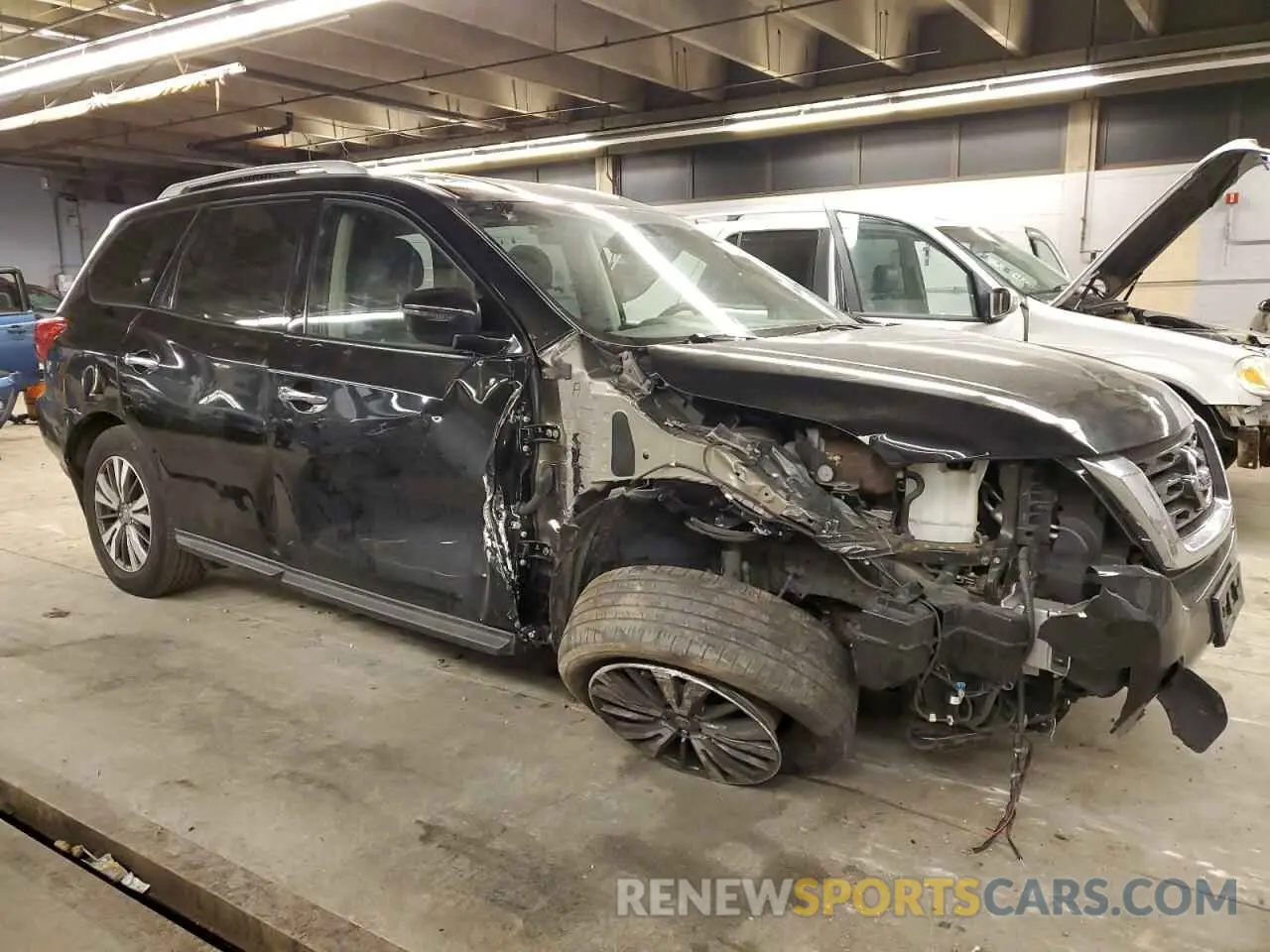 4 Photograph of a damaged car 5N1DR2AM8LC634093 NISSAN PATHFINDER 2020