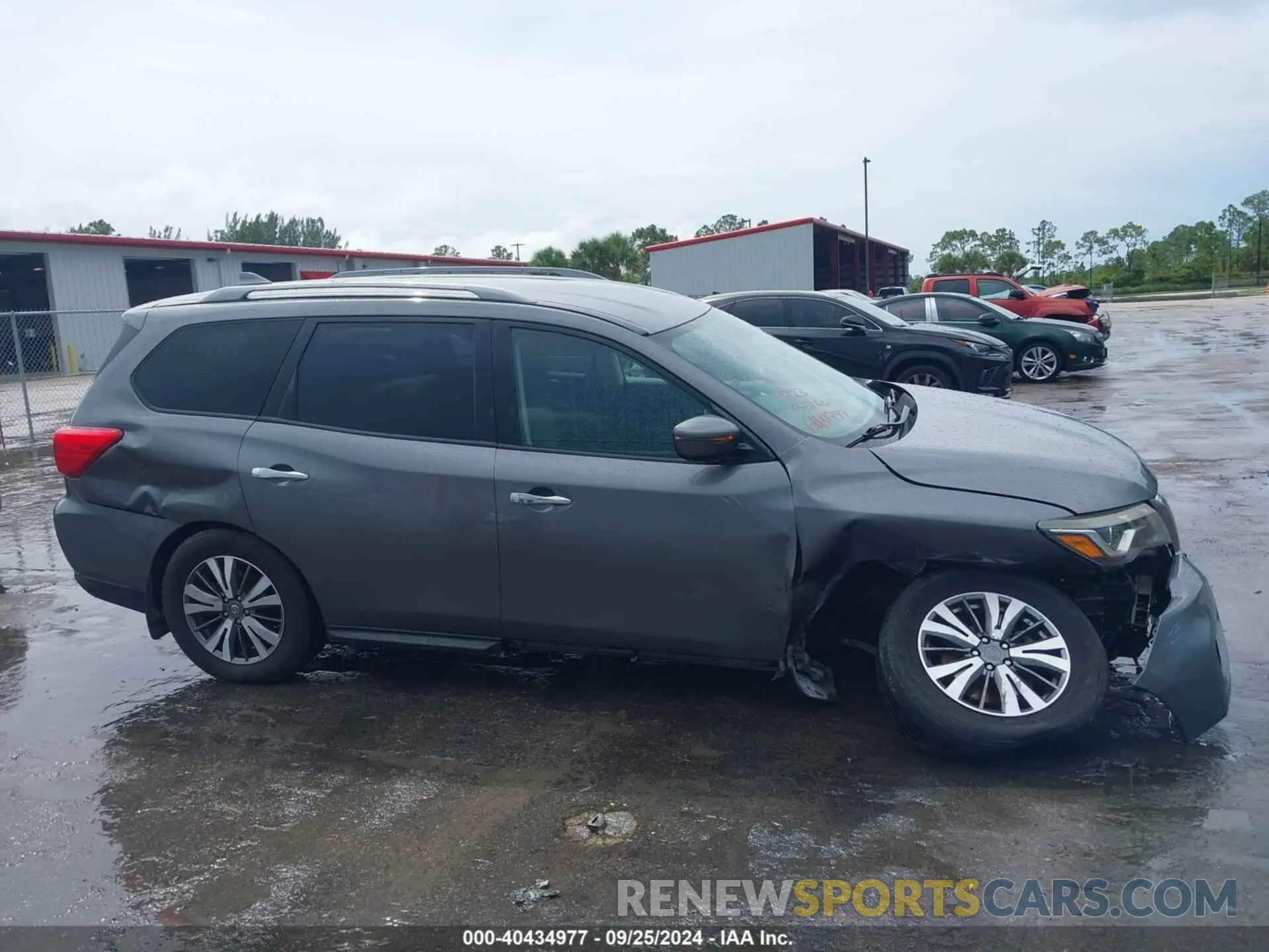 14 Photograph of a damaged car 5N1DR2AM9LC640999 NISSAN PATHFINDER 2020