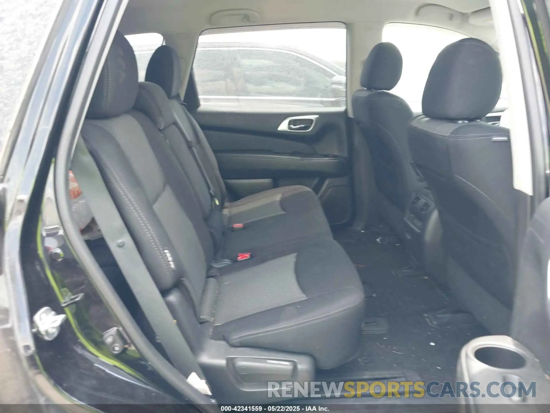 8 Photograph of a damaged car 5N1DR2AN0LC598957 NISSAN PATHFINDER 2020