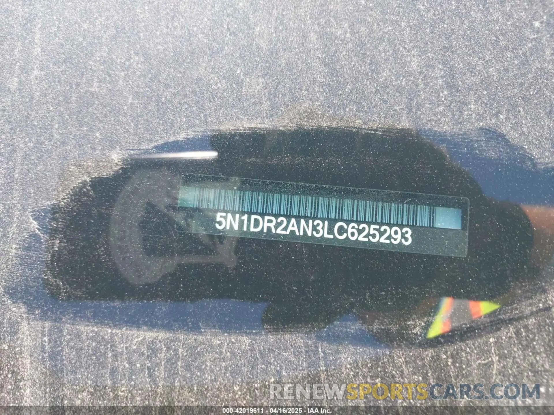 9 Photograph of a damaged car 5N1DR2AN3LC625293 NISSAN PATHFINDER 2020