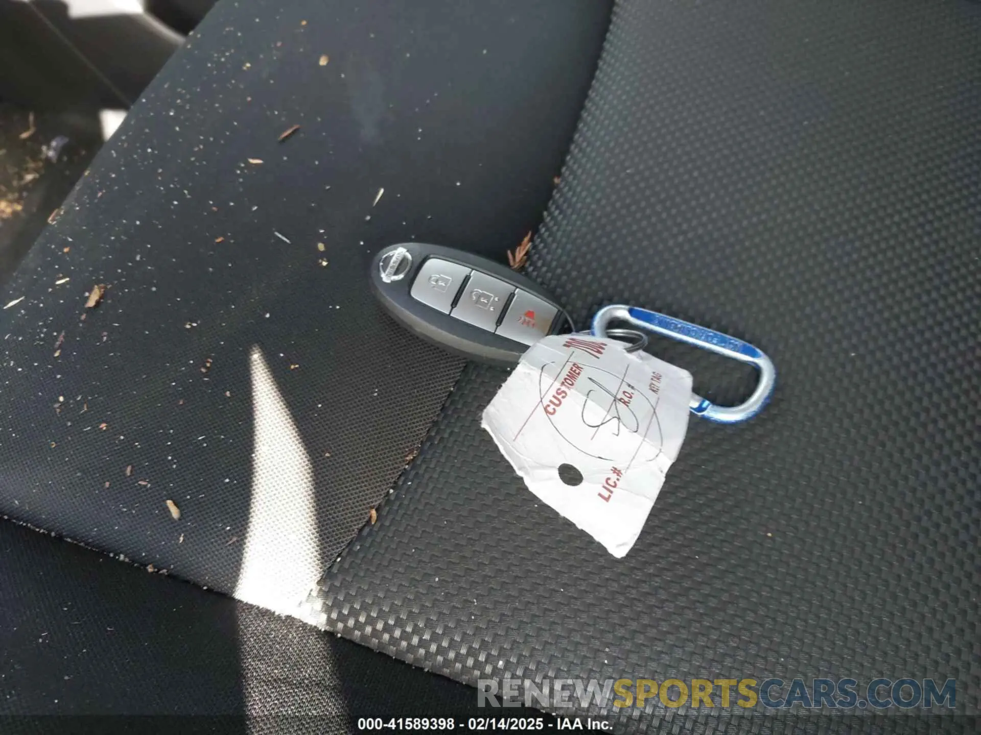 11 Photograph of a damaged car 5N1DR2AN4LC593664 NISSAN PATHFINDER 2020