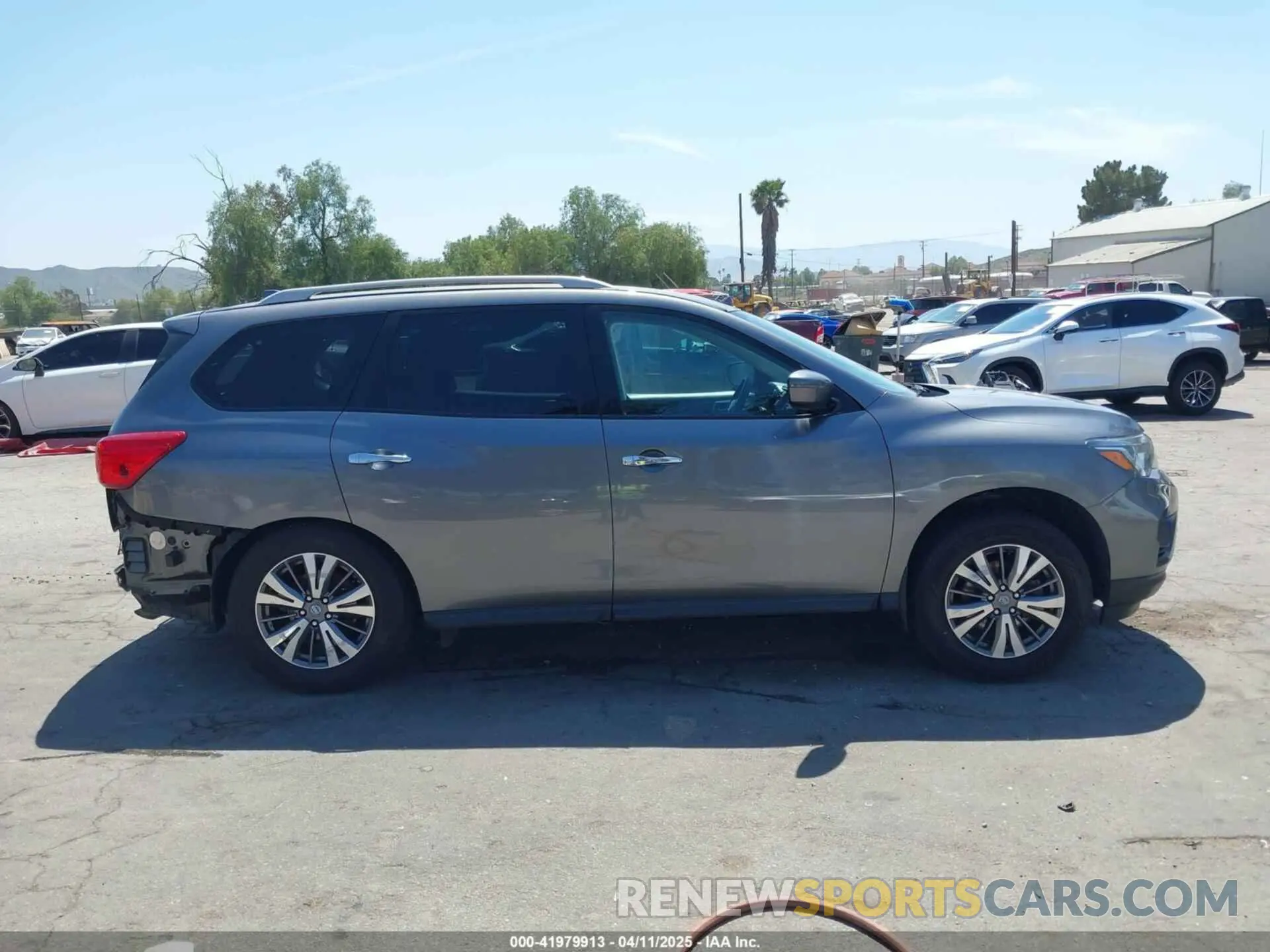 14 Photograph of a damaged car 5N1DR2AN6LC647921 NISSAN PATHFINDER 2020
