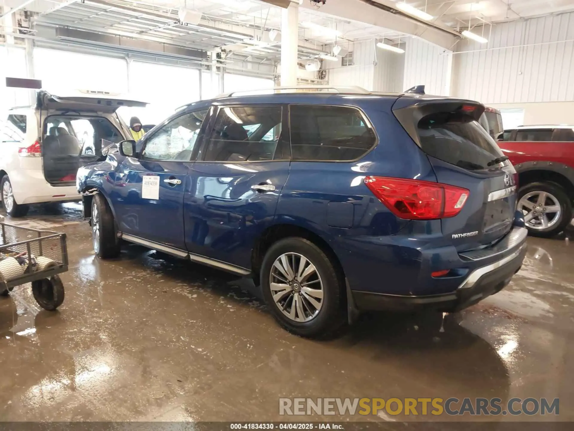15 Photograph of a damaged car 5N1DR2AN8LC632210 NISSAN PATHFINDER 2020