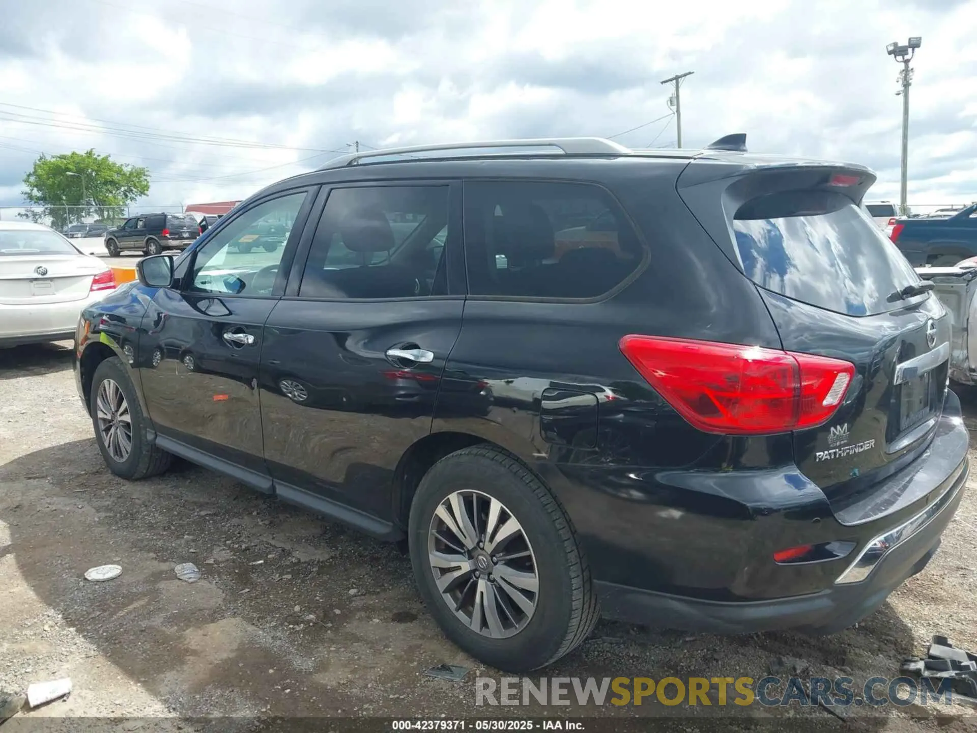 14 Photograph of a damaged car 5N1DR2BM0LC590329 NISSAN PATHFINDER 2020
