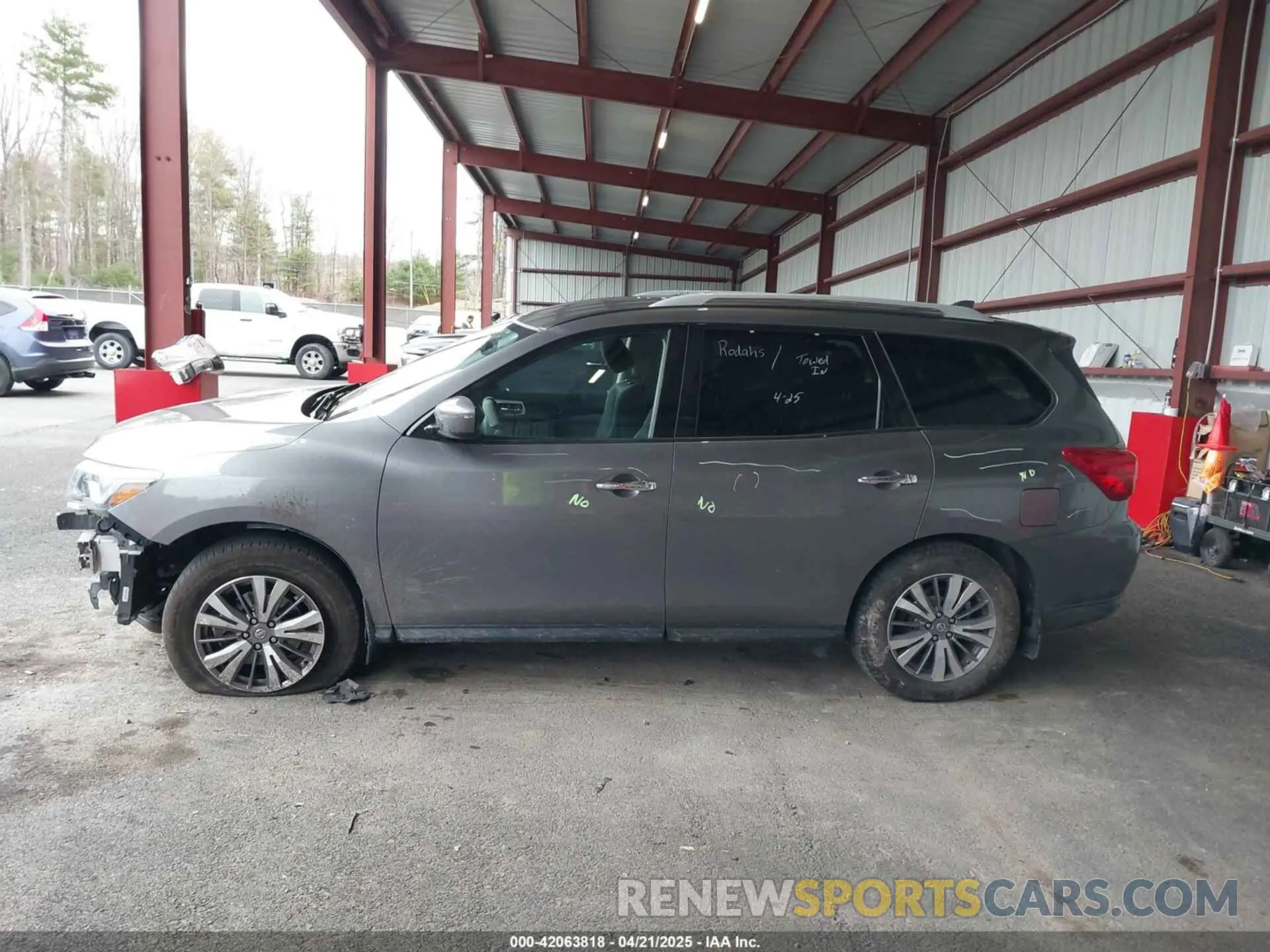 14 Photograph of a damaged car 5N1DR2BM1LC589304 NISSAN PATHFINDER 2020