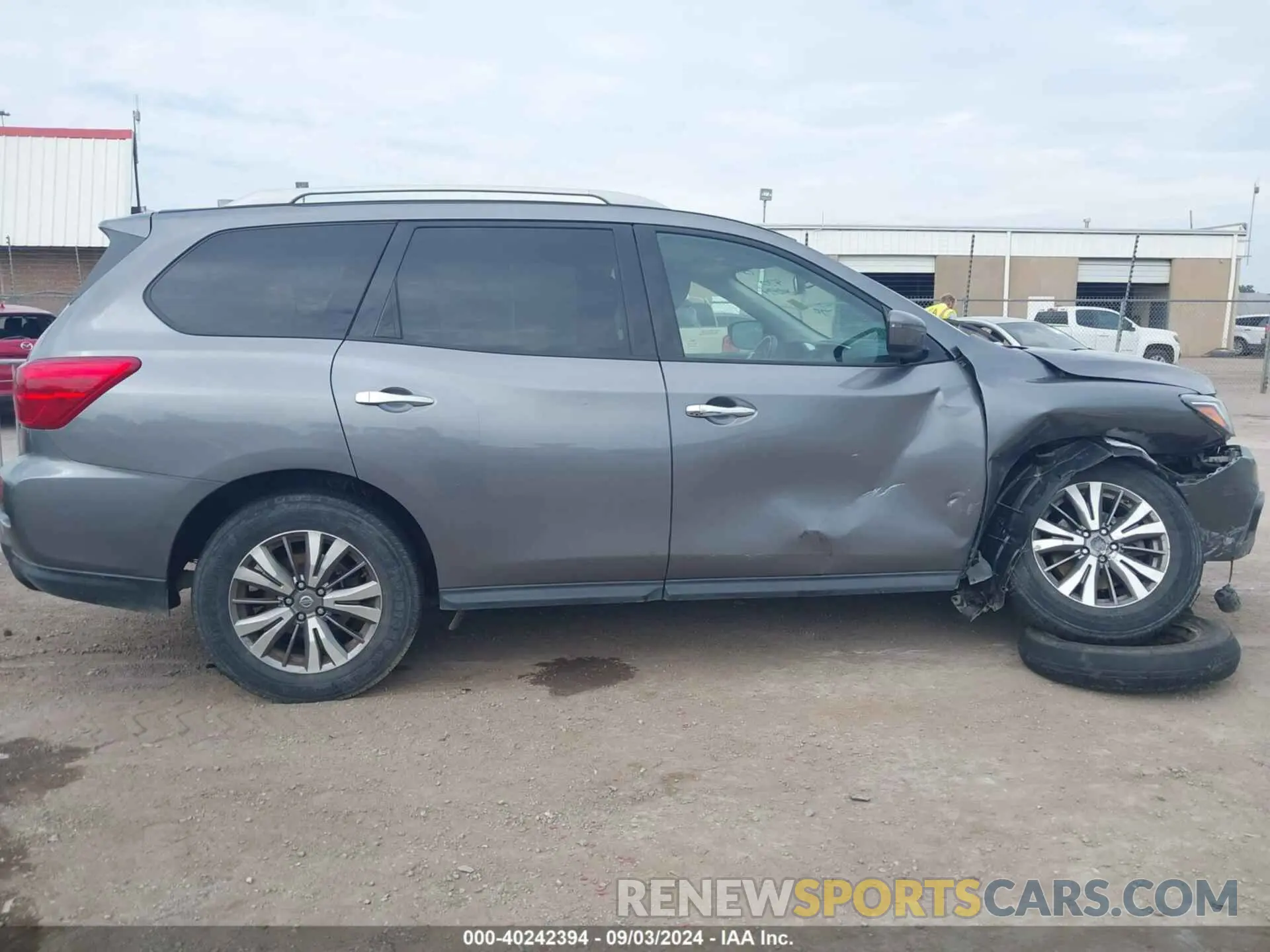 13 Photograph of a damaged car 5N1DR2BM1LC597564 NISSAN PATHFINDER 2020