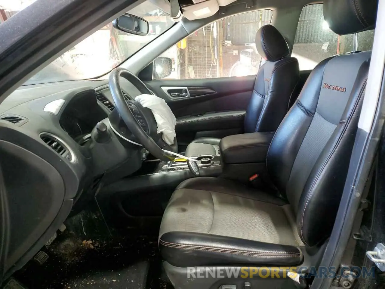 7 Photograph of a damaged car 5N1DR2BM3LC648305 NISSAN PATHFINDER 2020