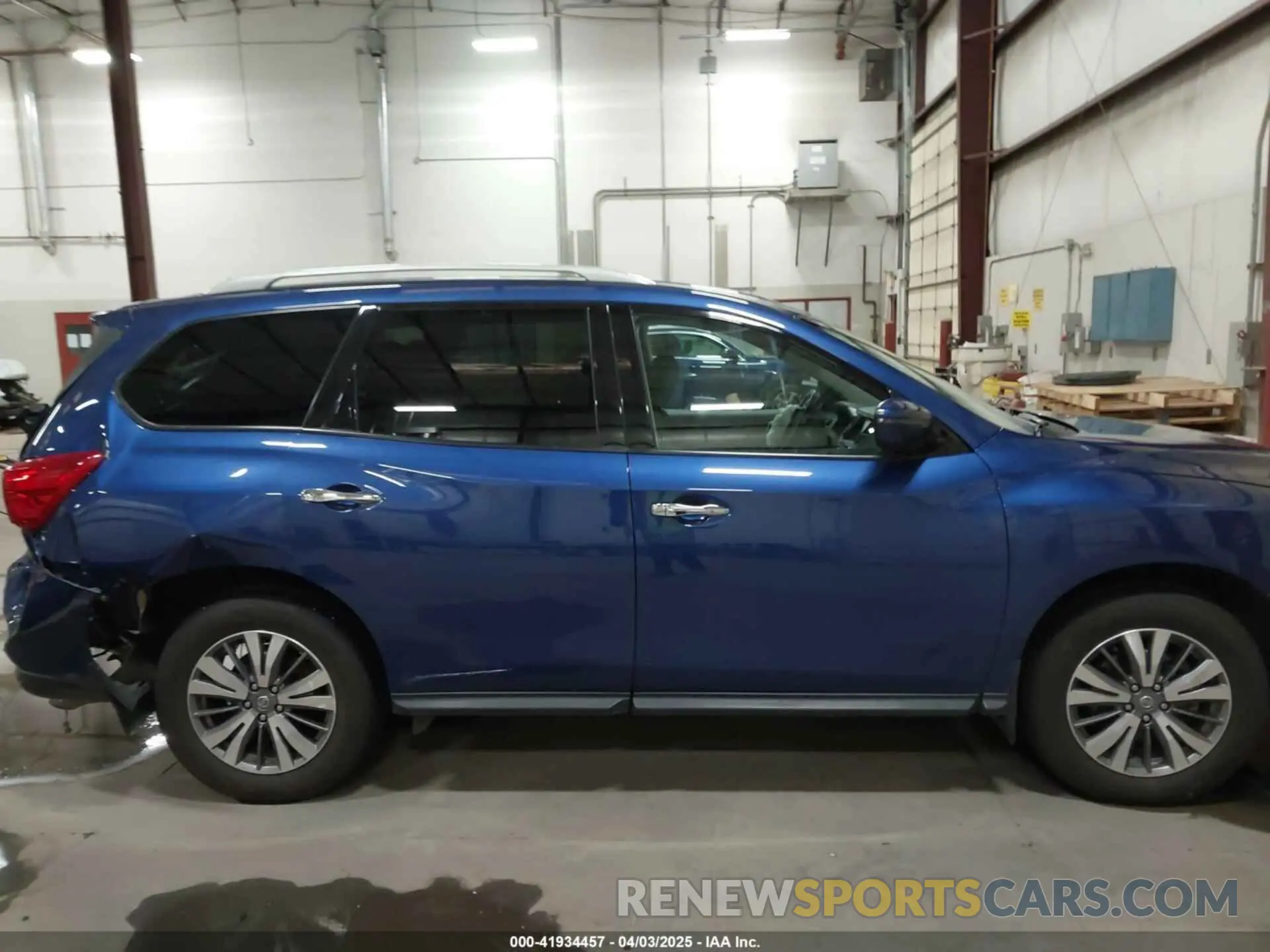 13 Photograph of a damaged car 5N1DR2BM7LC601374 NISSAN PATHFINDER 2020