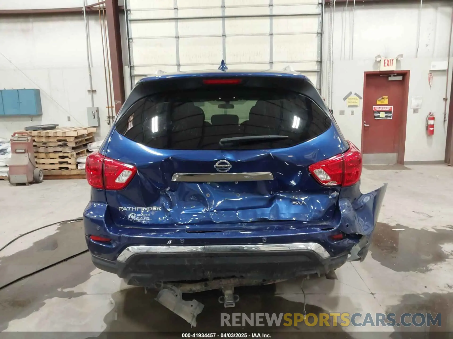 16 Photograph of a damaged car 5N1DR2BM7LC601374 NISSAN PATHFINDER 2020