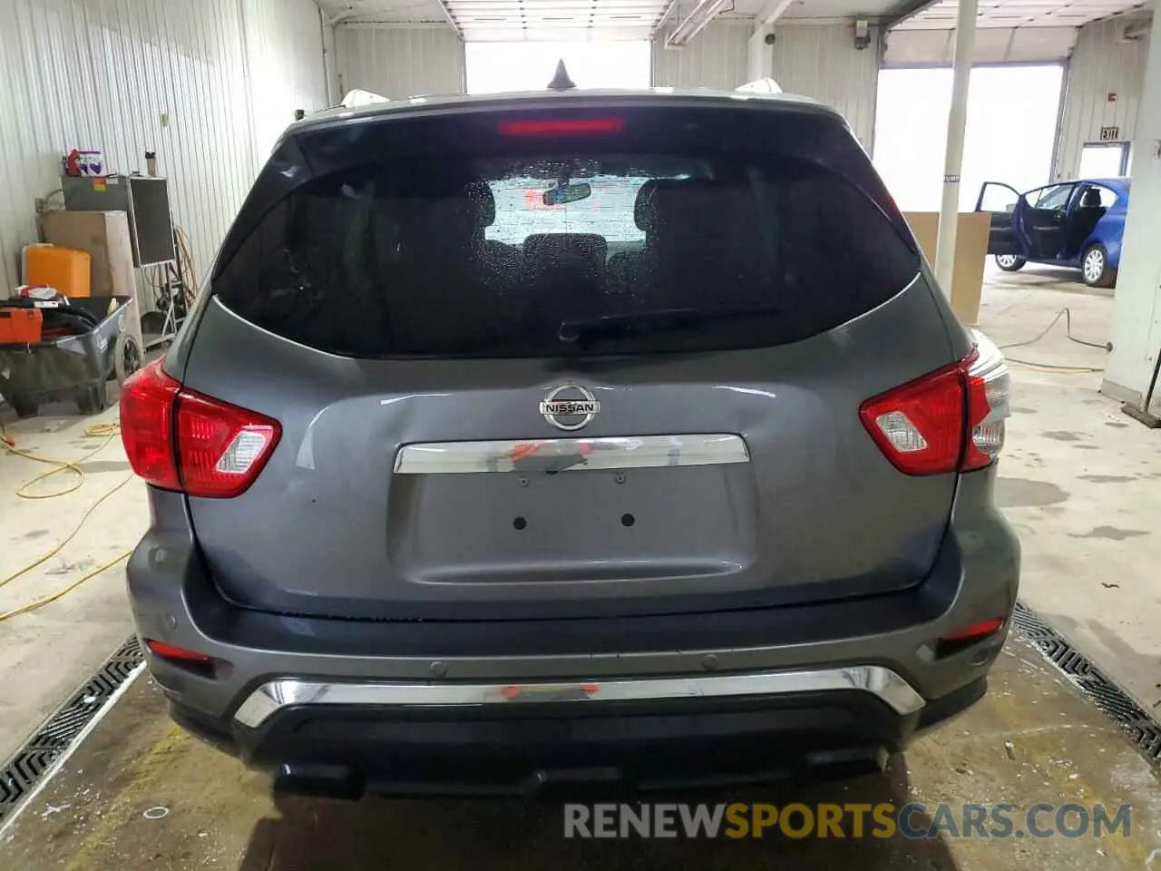 6 Photograph of a damaged car 5N1DR2BM7LC604193 NISSAN PATHFINDER 2020