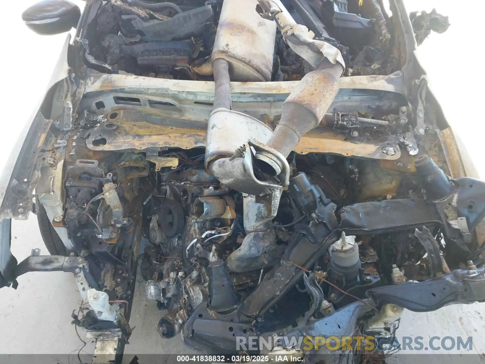 10 Photograph of a damaged car 5N1DR2BN3LC617693 NISSAN PATHFINDER 2020
