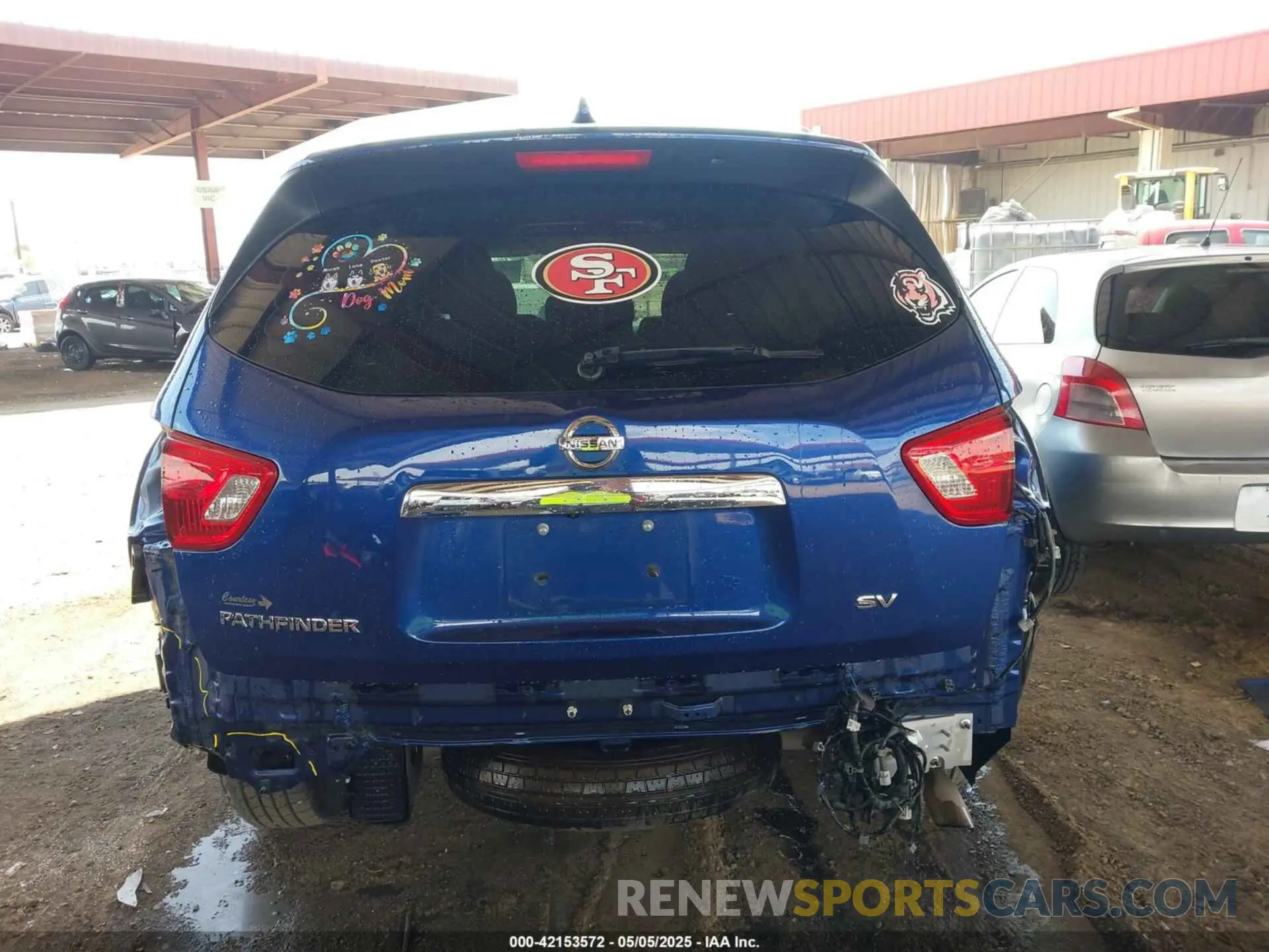 17 Photograph of a damaged car 5N1DR2BN6LC606252 NISSAN PATHFINDER 2020