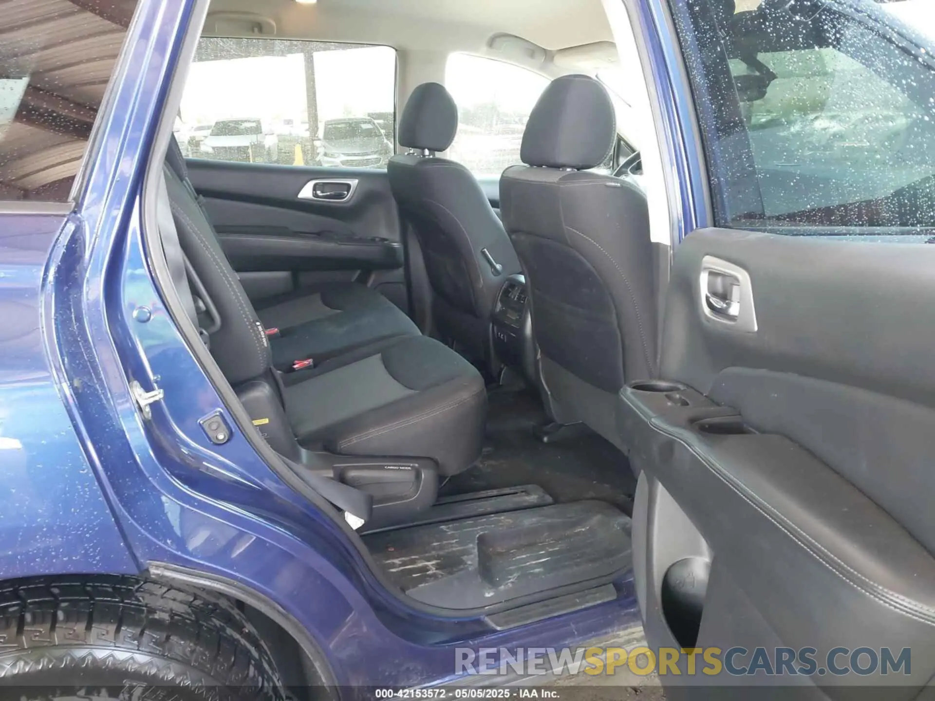 8 Photograph of a damaged car 5N1DR2BN6LC606252 NISSAN PATHFINDER 2020