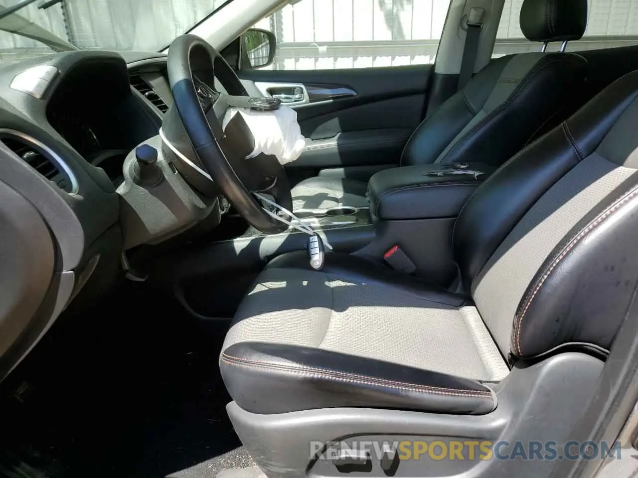 7 Photograph of a damaged car 5N1DR2BN6LC625917 NISSAN PATHFINDER 2020