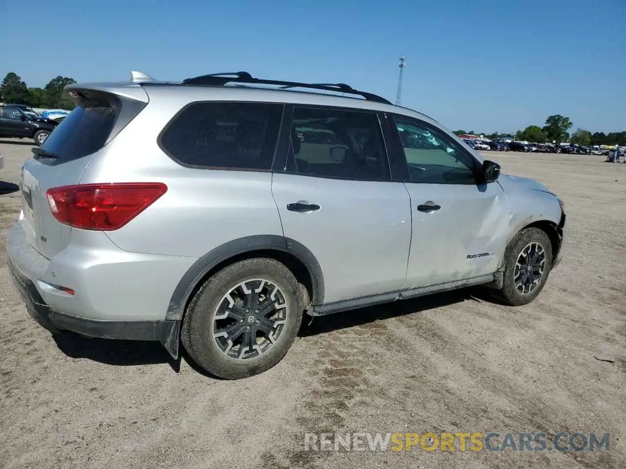 3 Photograph of a damaged car 5N1DR2BN7LC599327 NISSAN PATHFINDER 2020