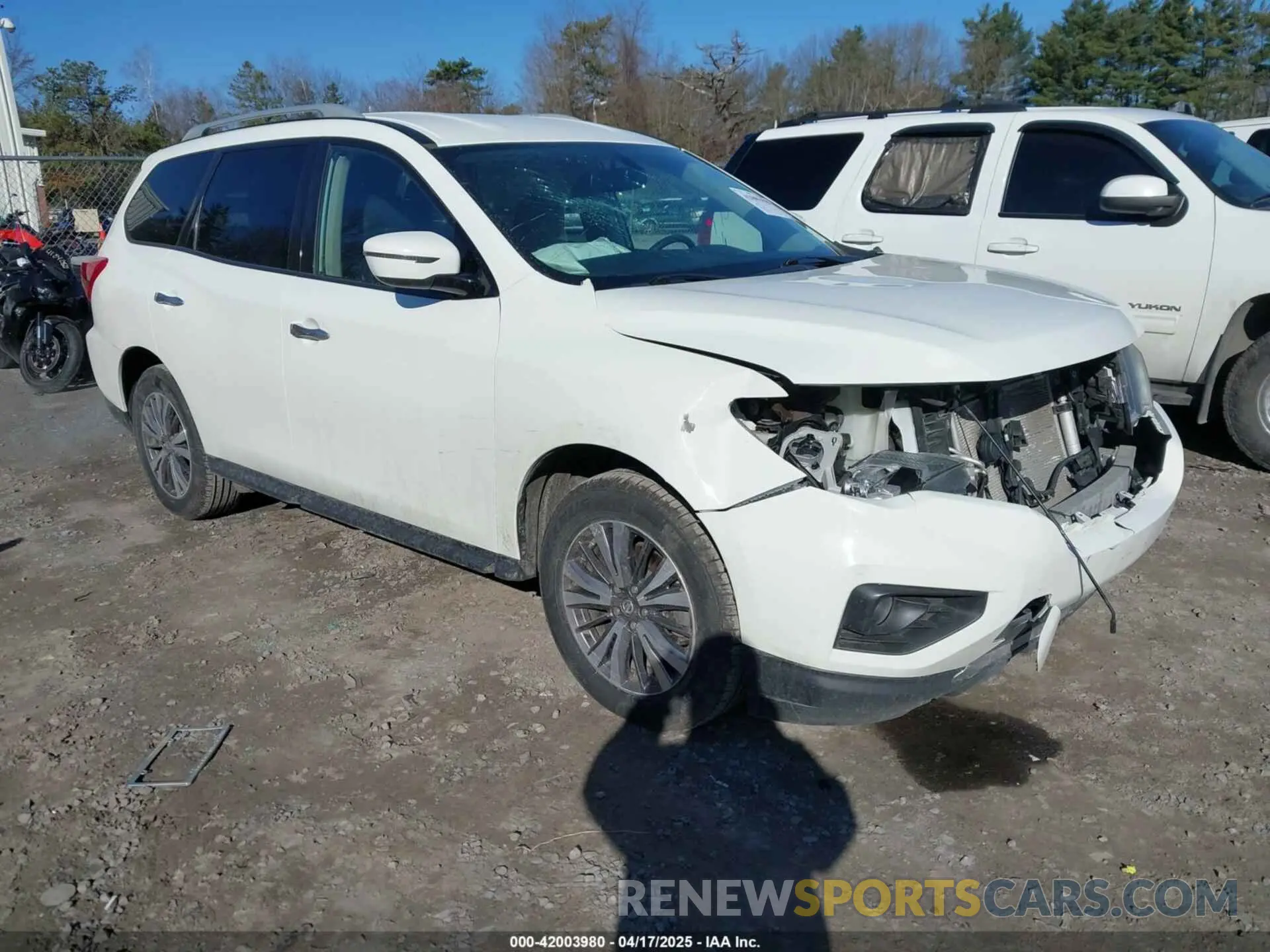 1 Photograph of a damaged car 5N1DR2BN9LC607573 NISSAN PATHFINDER 2020