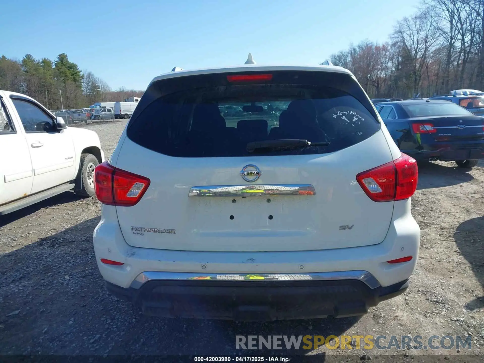 16 Photograph of a damaged car 5N1DR2BN9LC607573 NISSAN PATHFINDER 2020