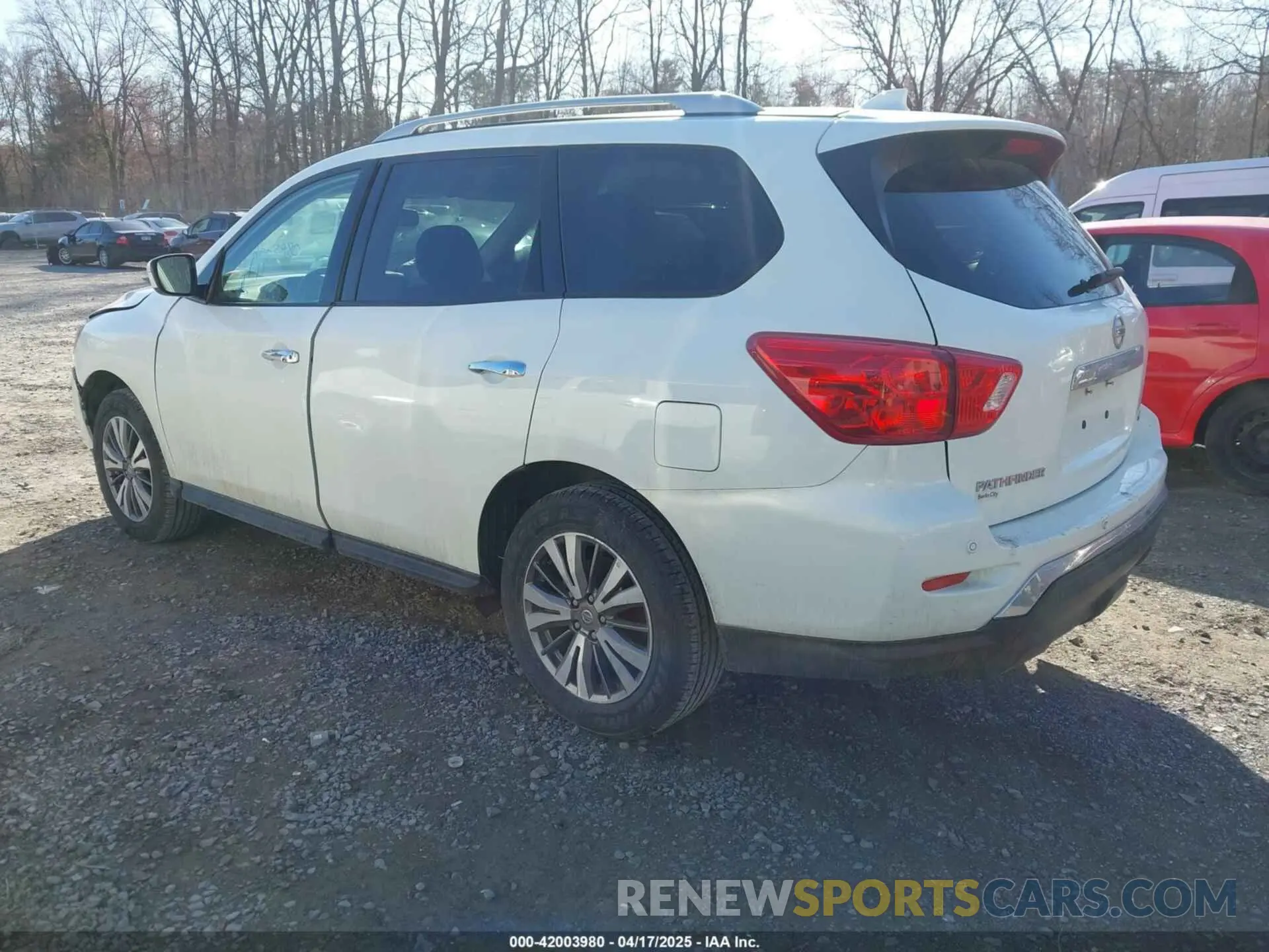3 Photograph of a damaged car 5N1DR2BN9LC607573 NISSAN PATHFINDER 2020