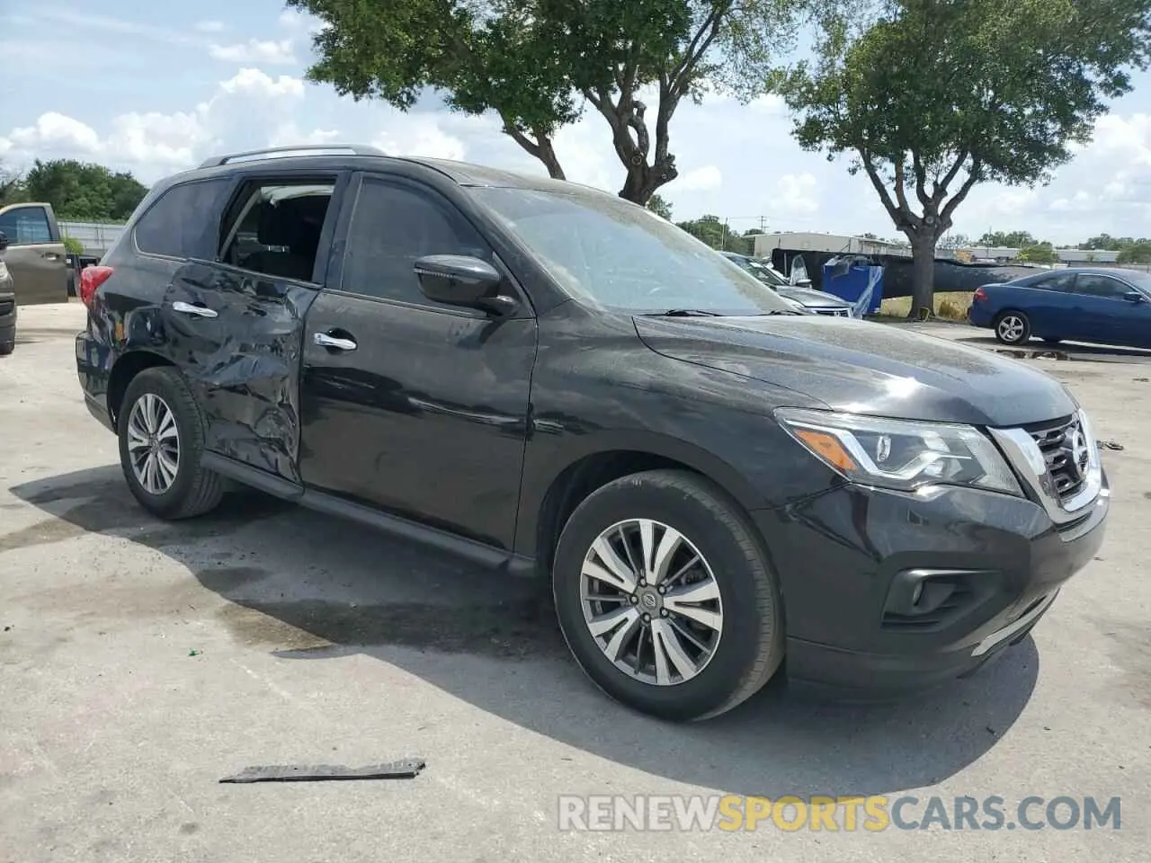 4 Photograph of a damaged car 5N1DR2BNXLC581937 NISSAN PATHFINDER 2020