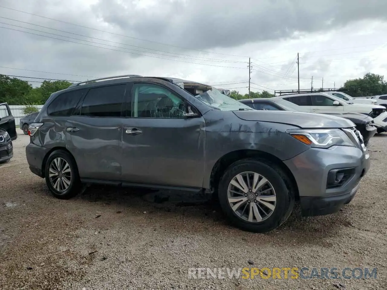 4 Photograph of a damaged car 5N1DR2BNXLC602950 NISSAN PATHFINDER 2020