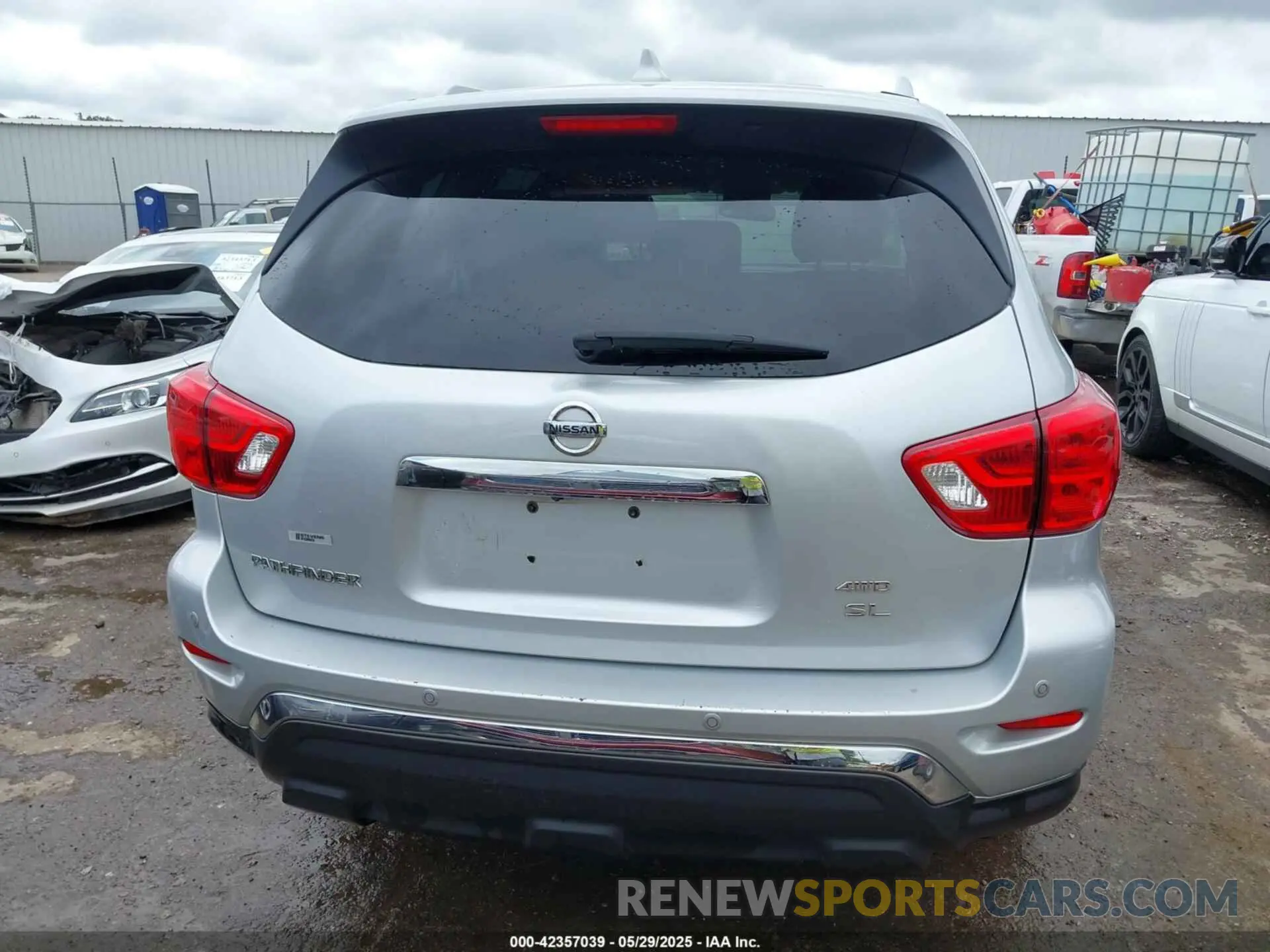 16 Photograph of a damaged car 5N1DR2CM3LC606506 NISSAN PATHFINDER 2020