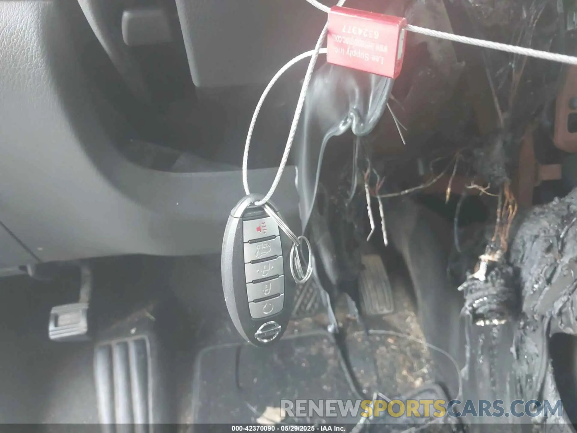 11 Photograph of a damaged car 5N1DR2CM4LC644617 NISSAN PATHFINDER 2020