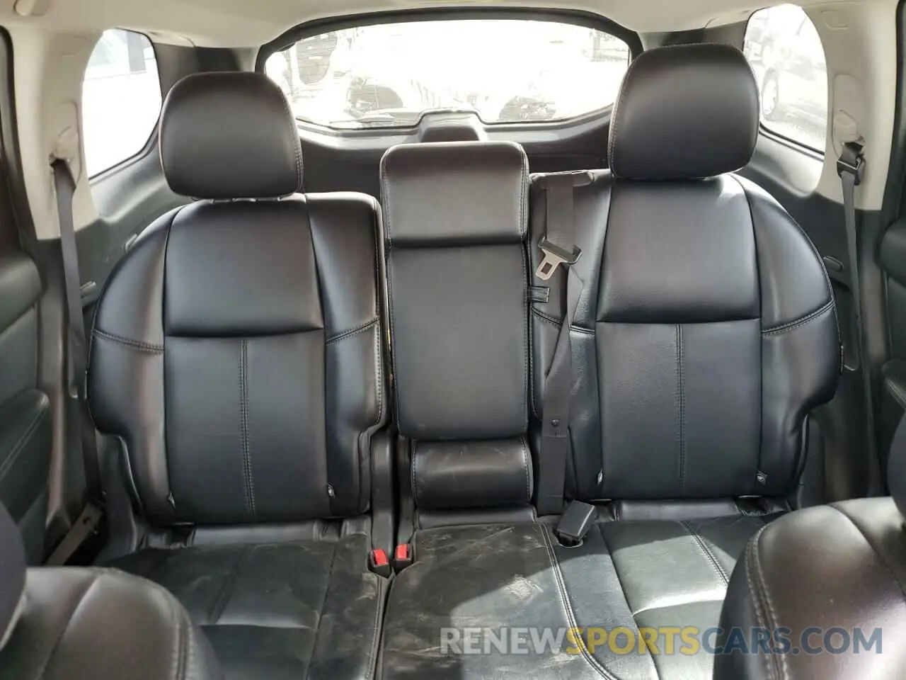 10 Photograph of a damaged car 5N1DR2CM6LC606354 NISSAN PATHFINDER 2020