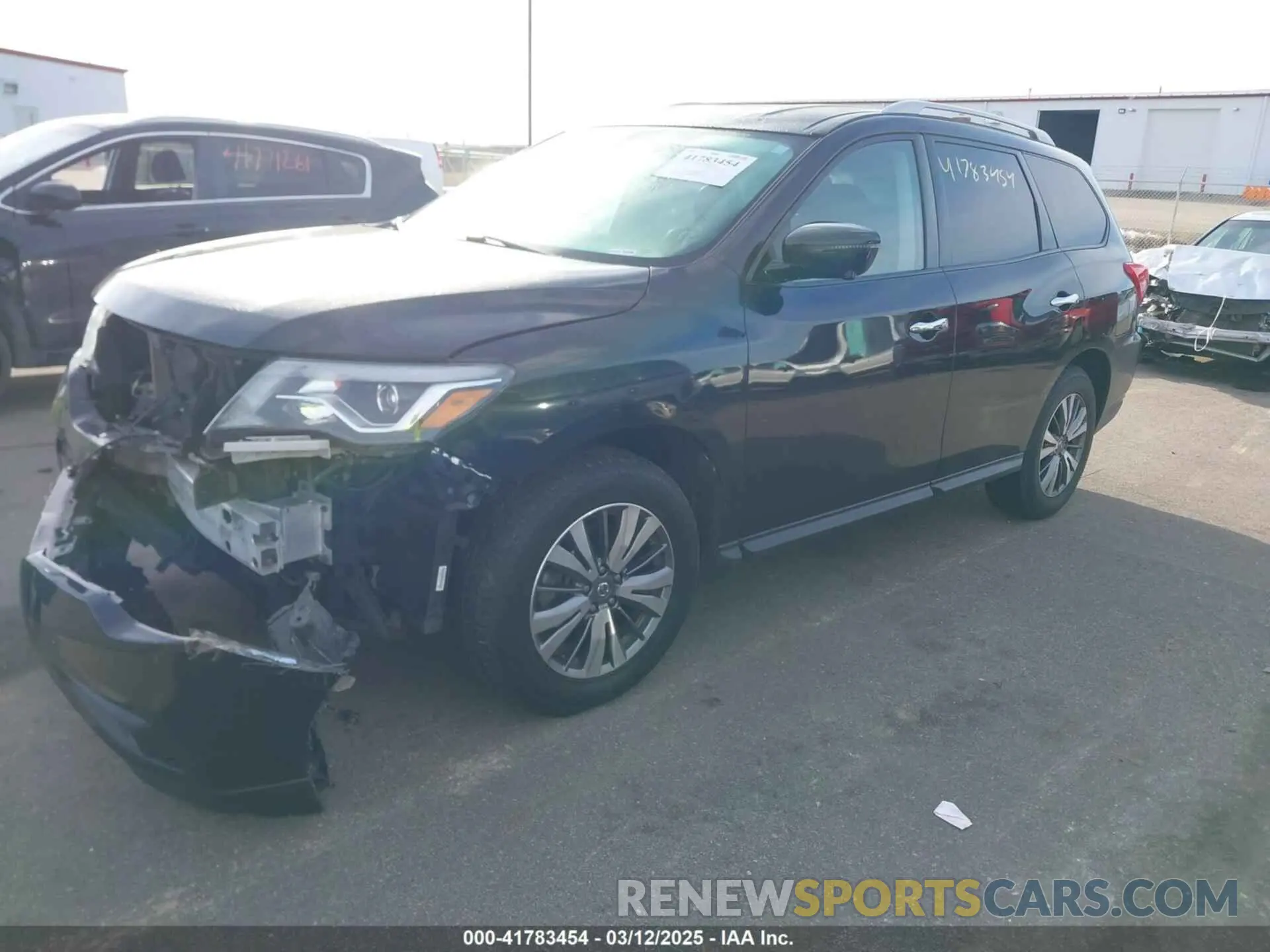 2 Photograph of a damaged car 5N1DR2CM8LC609983 NISSAN PATHFINDER 2020