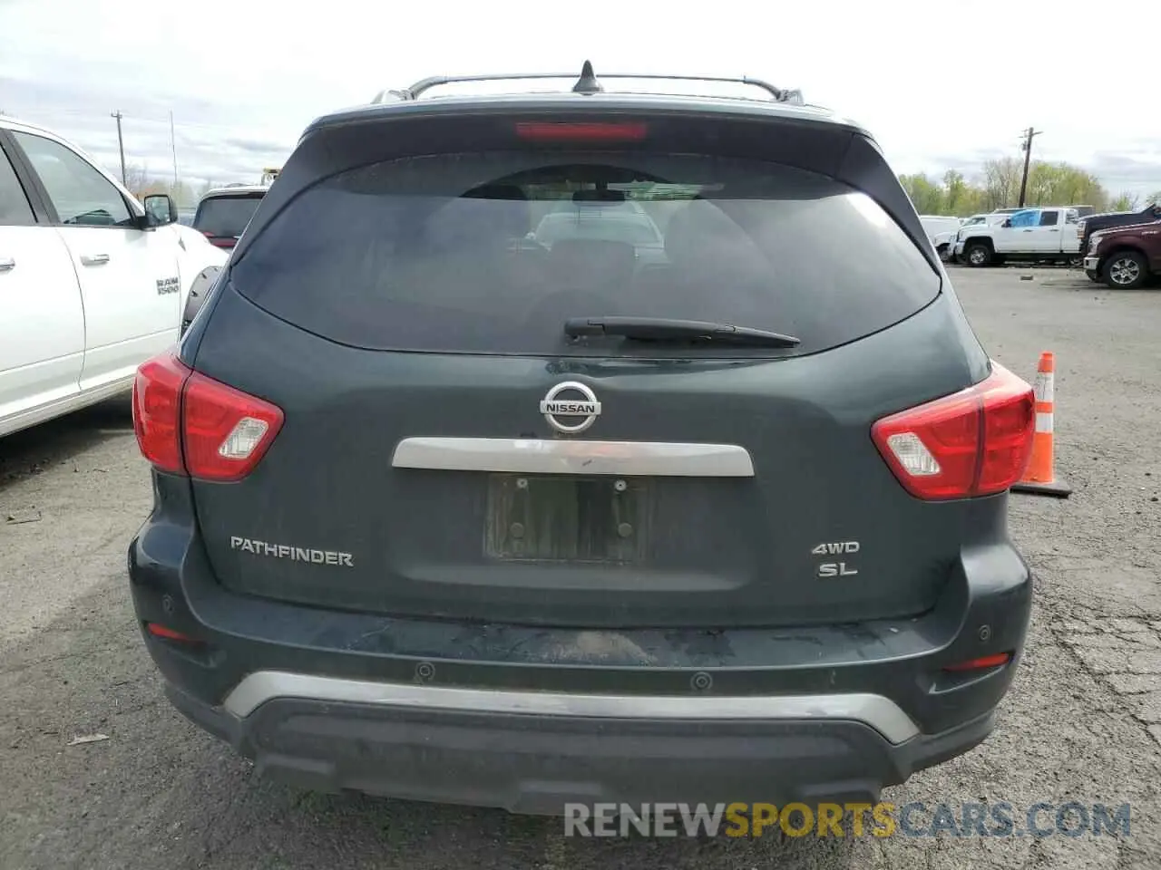 6 Photograph of a damaged car 5N1DR2CMXLC586674 NISSAN PATHFINDER 2020