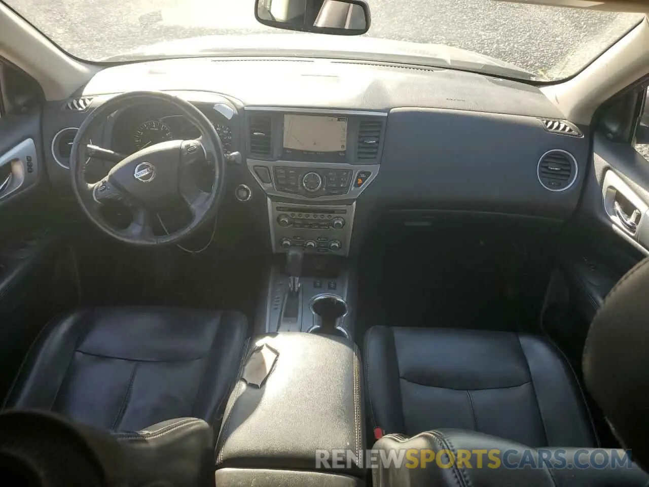 8 Photograph of a damaged car 5N1DR2CN1LC602415 NISSAN PATHFINDER 2020
