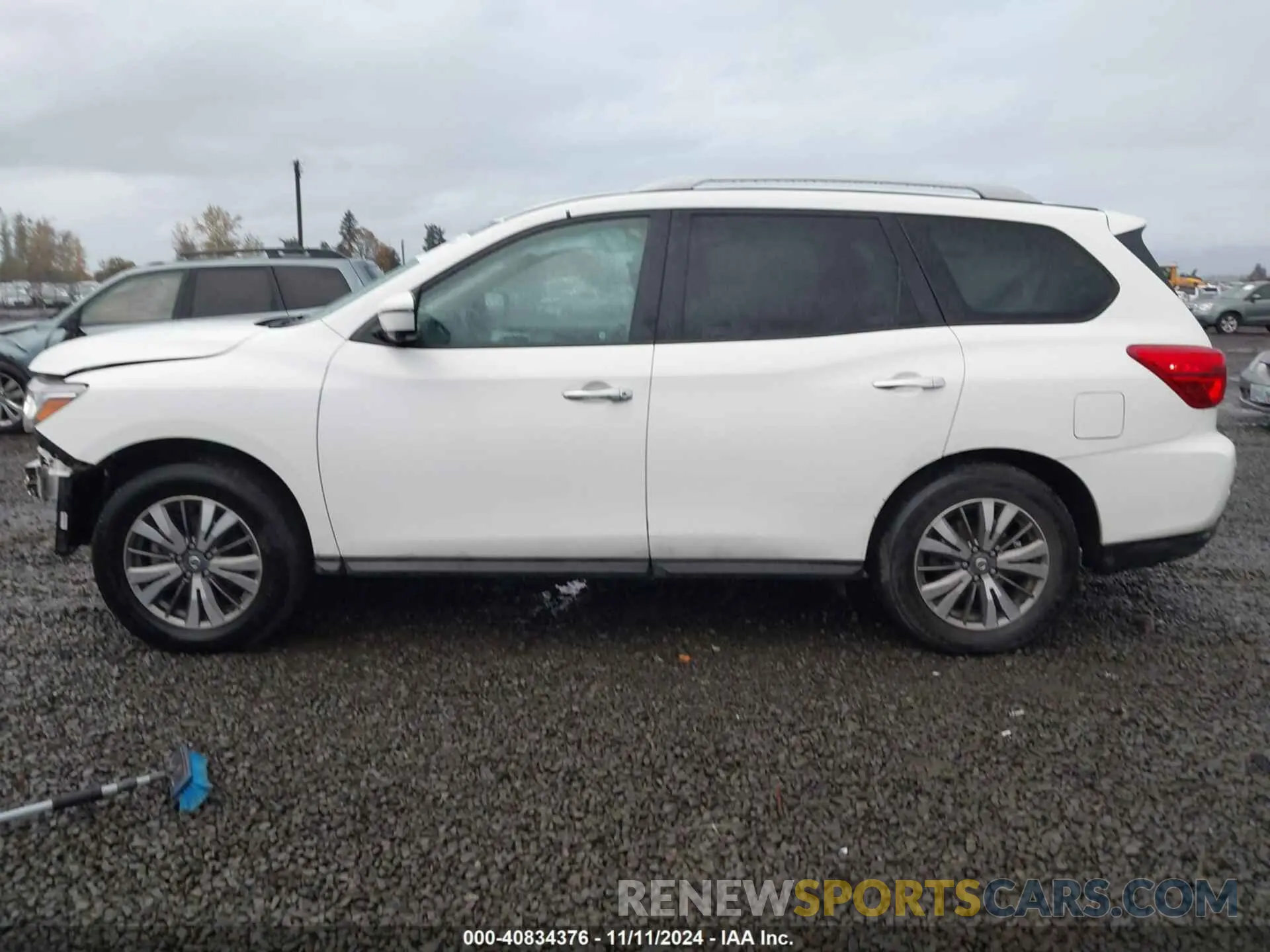 15 Photograph of a damaged car 5N1DR2CN1LC603919 NISSAN PATHFINDER 2020