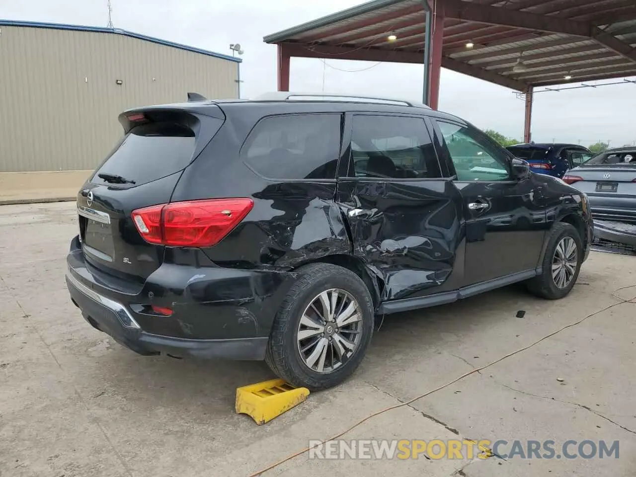 3 Photograph of a damaged car 5N1DR2CN2LC578819 NISSAN PATHFINDER 2020
