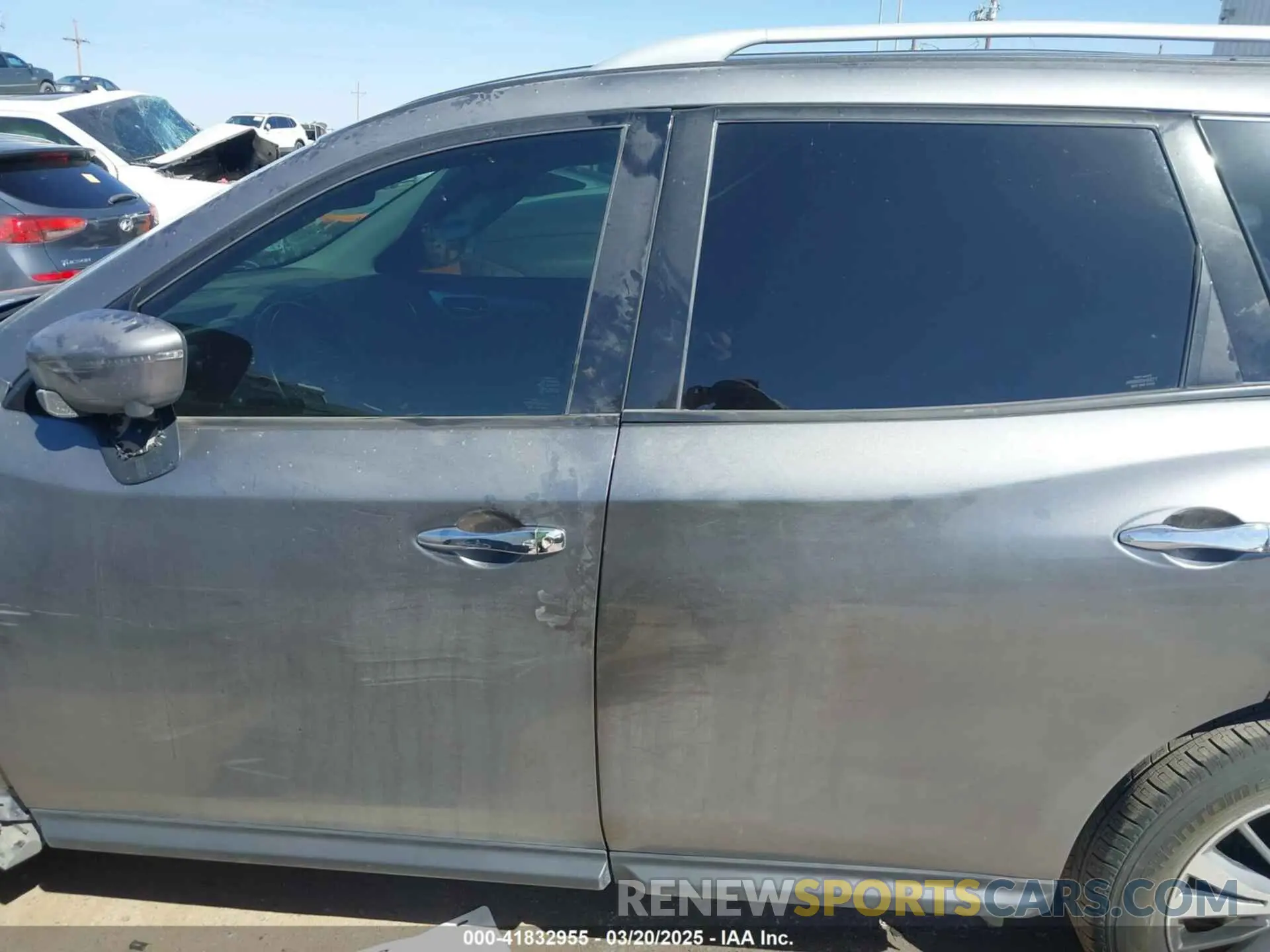 14 Photograph of a damaged car 5N1DR2CN5LC597364 NISSAN PATHFINDER 2020