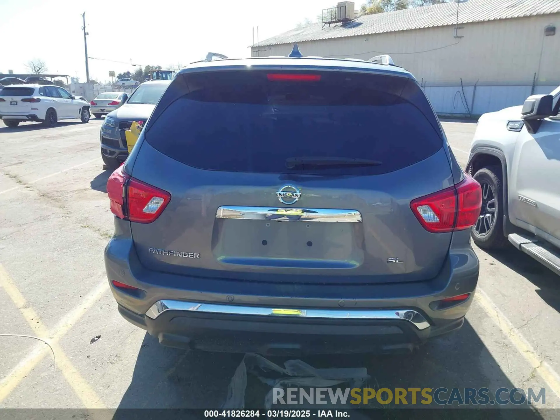 17 Photograph of a damaged car 5N1DR2CN6LC582310 NISSAN PATHFINDER 2020