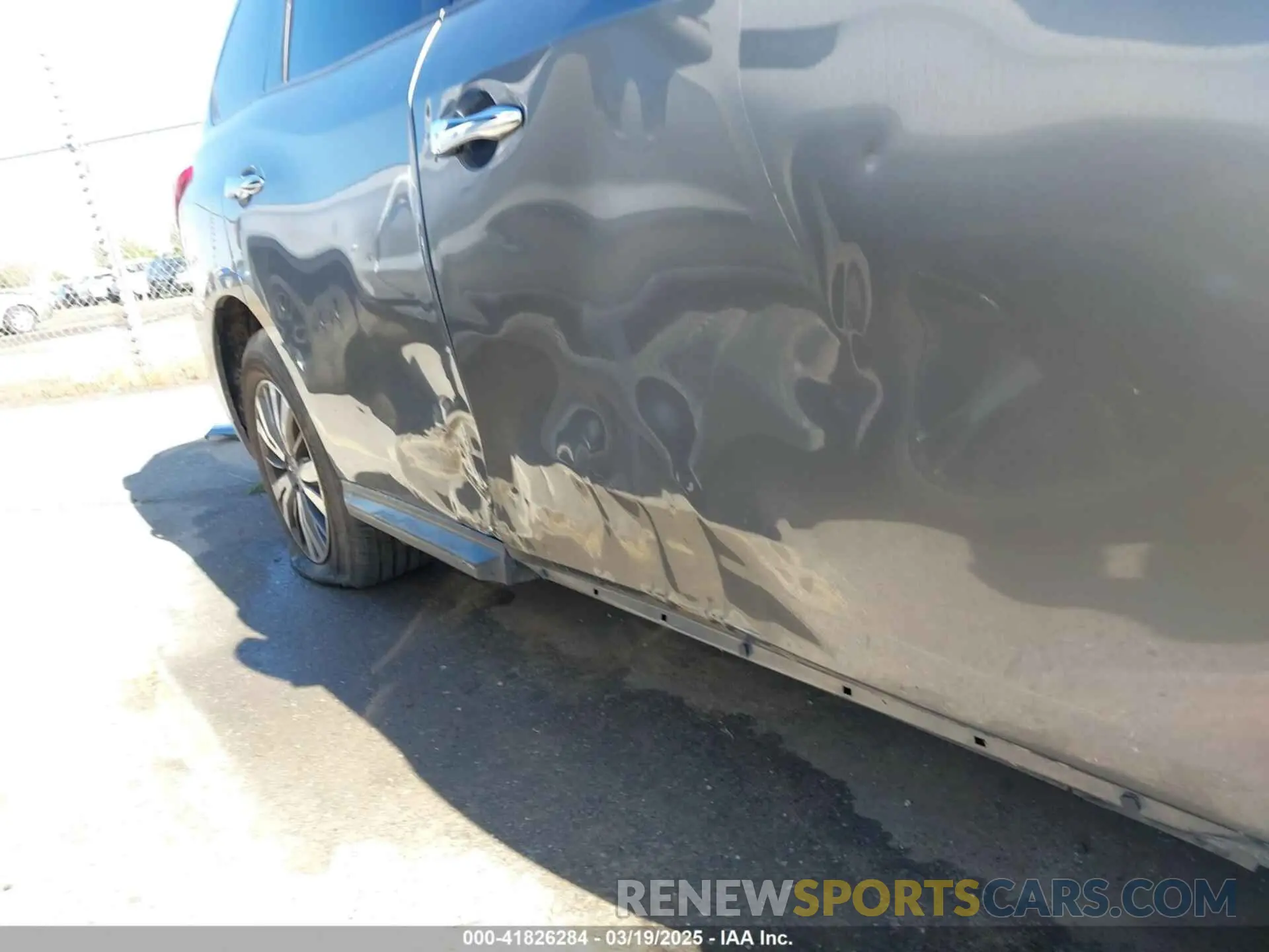 21 Photograph of a damaged car 5N1DR2CN6LC582310 NISSAN PATHFINDER 2020