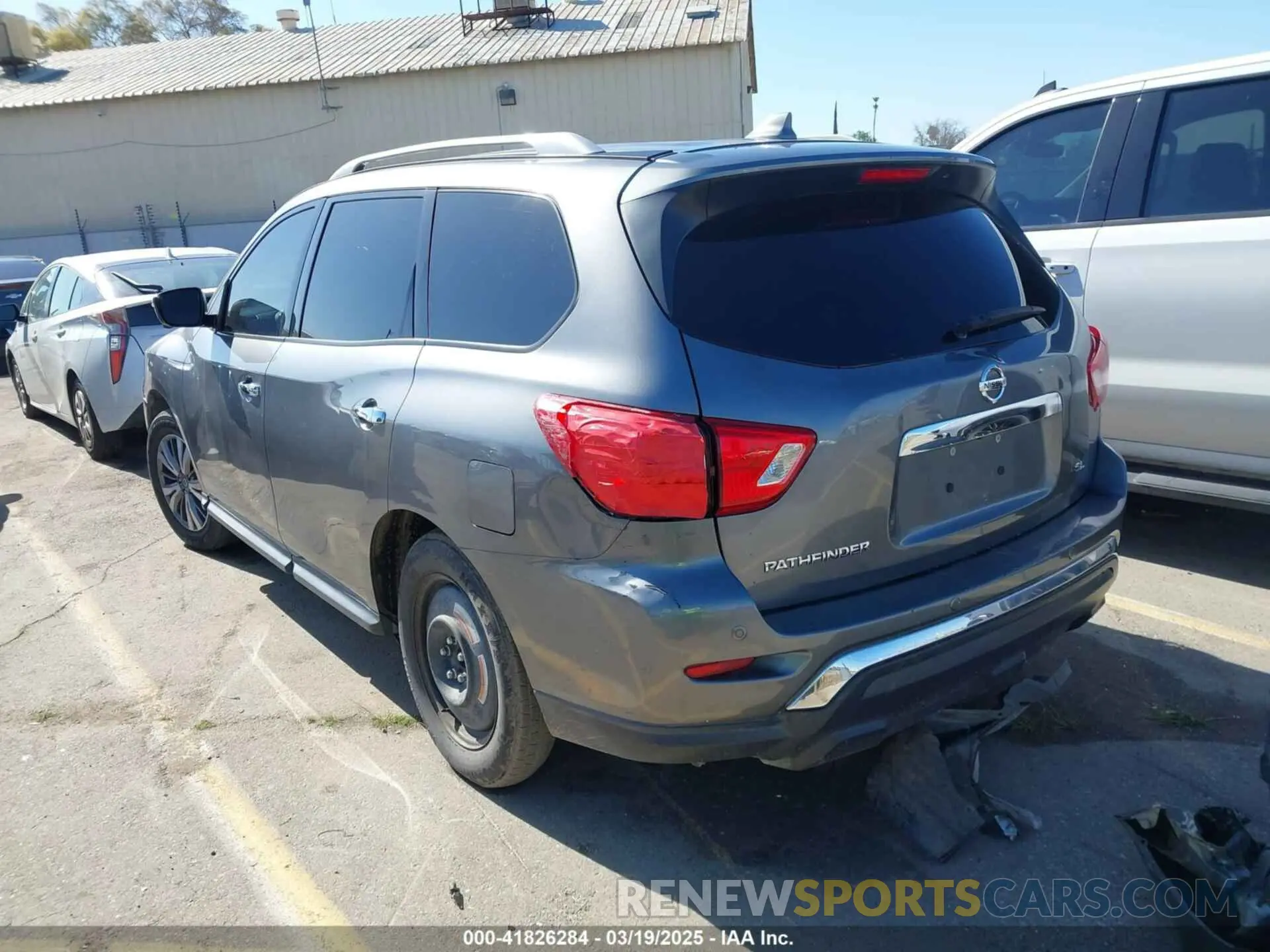 3 Photograph of a damaged car 5N1DR2CN6LC582310 NISSAN PATHFINDER 2020