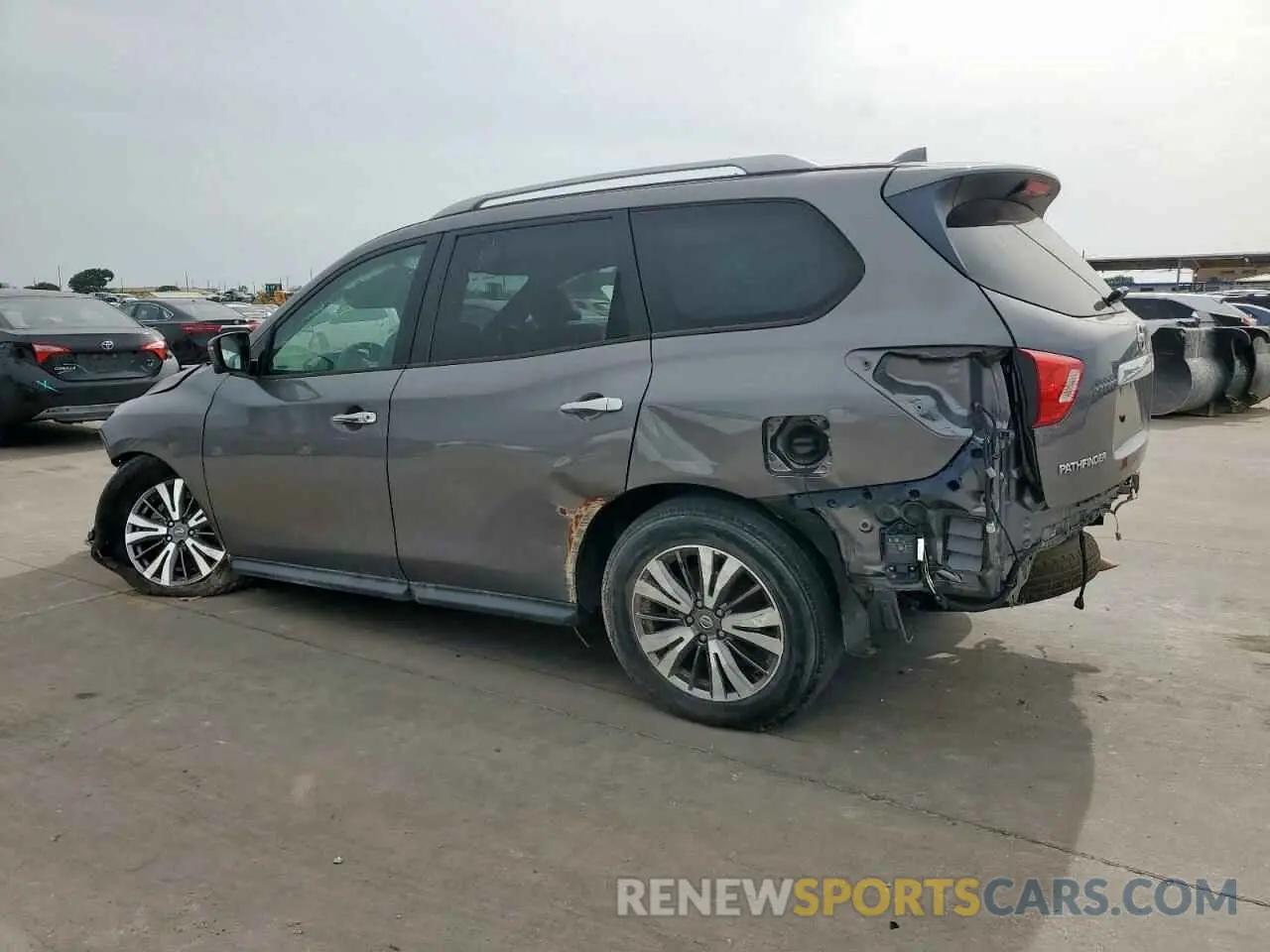2 Photograph of a damaged car 5N1DR2CN7LC601365 NISSAN PATHFINDER 2020