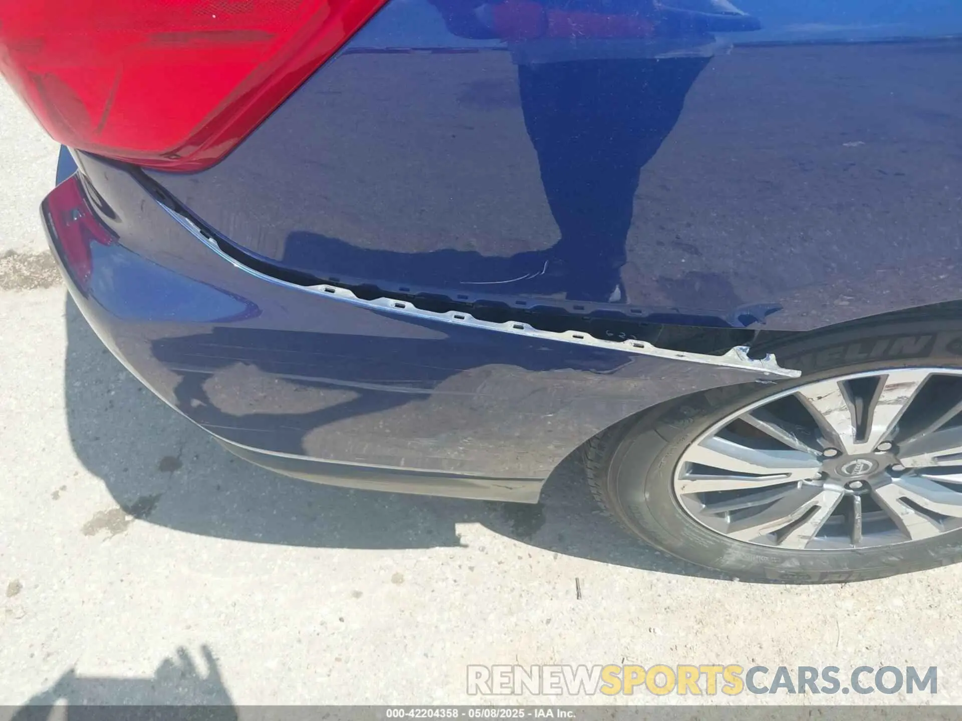 18 Photograph of a damaged car 5N1DR2CN8LC580476 NISSAN PATHFINDER 2020