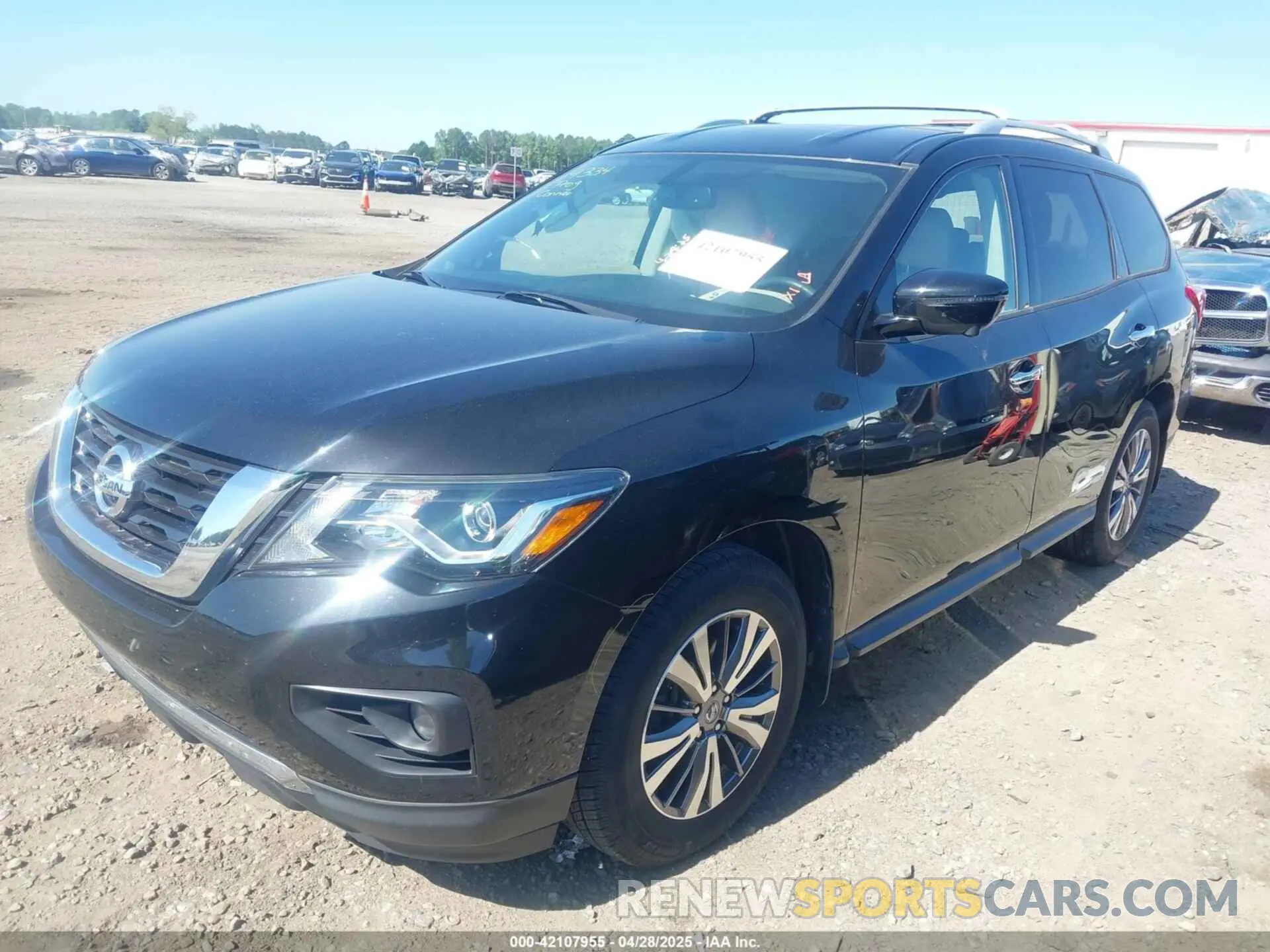 2 Photograph of a damaged car 5N1DR2CN9LC600847 NISSAN PATHFINDER 2020