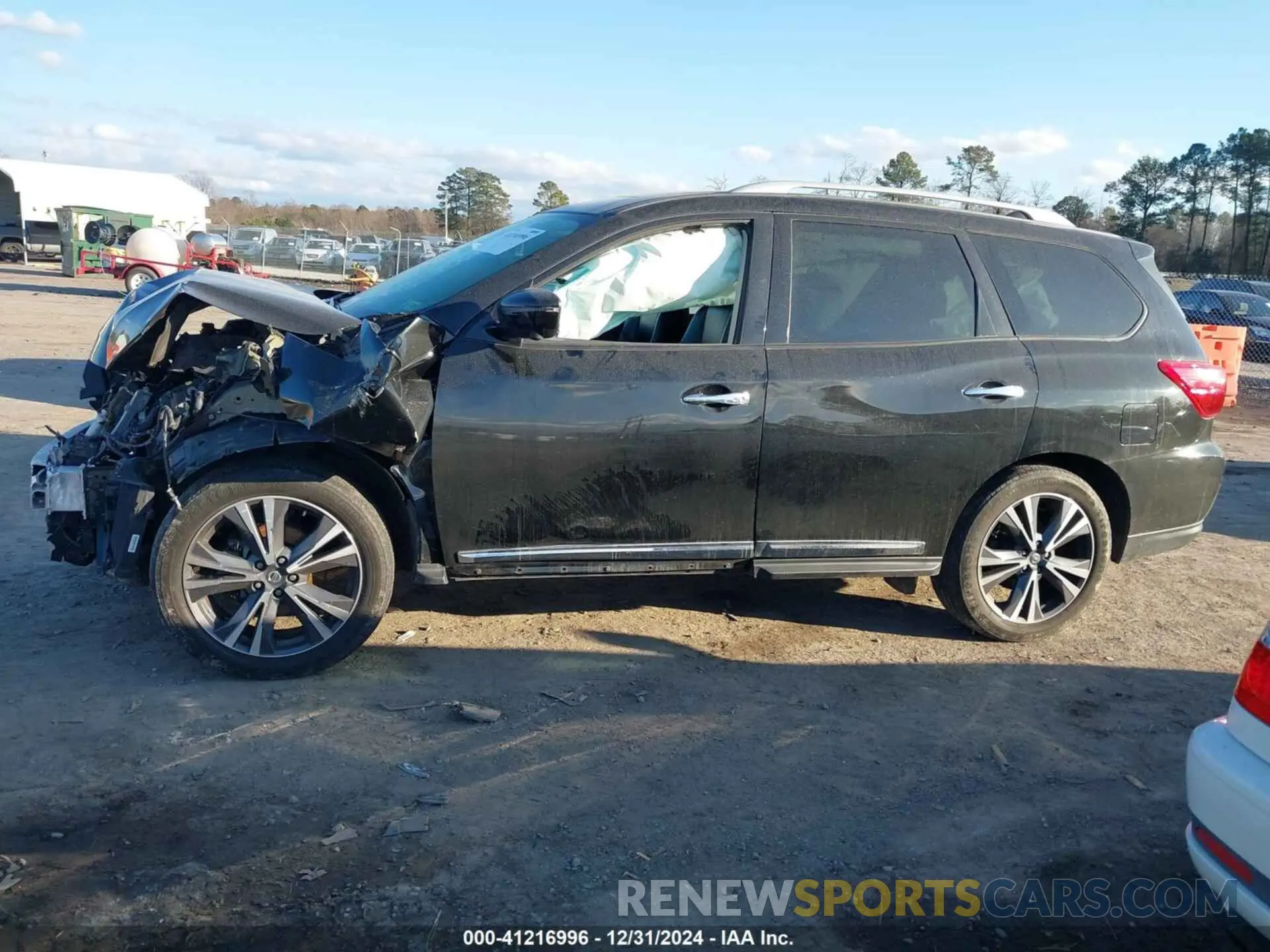 14 Photograph of a damaged car 5N1DR2DM6LC627624 NISSAN PATHFINDER 2020