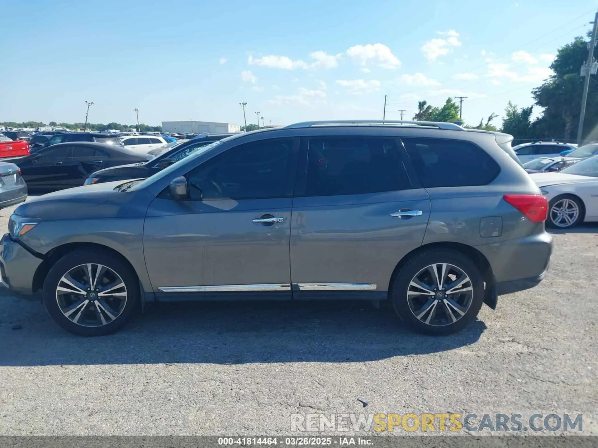 14 Photograph of a damaged car 5N1DR2DM9LC605276 NISSAN PATHFINDER 2020