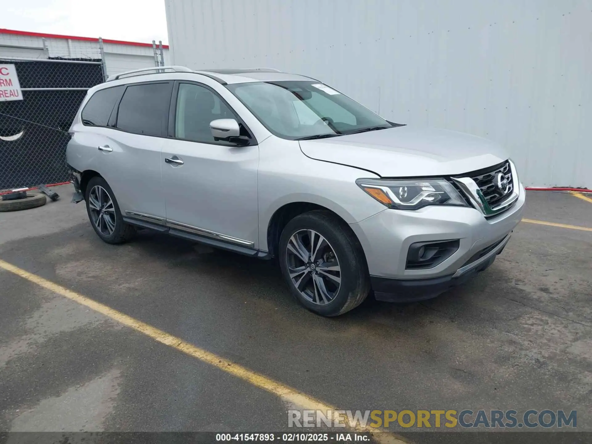 1 Photograph of a damaged car 5N1DR2DN3LC597023 NISSAN PATHFINDER 2020
