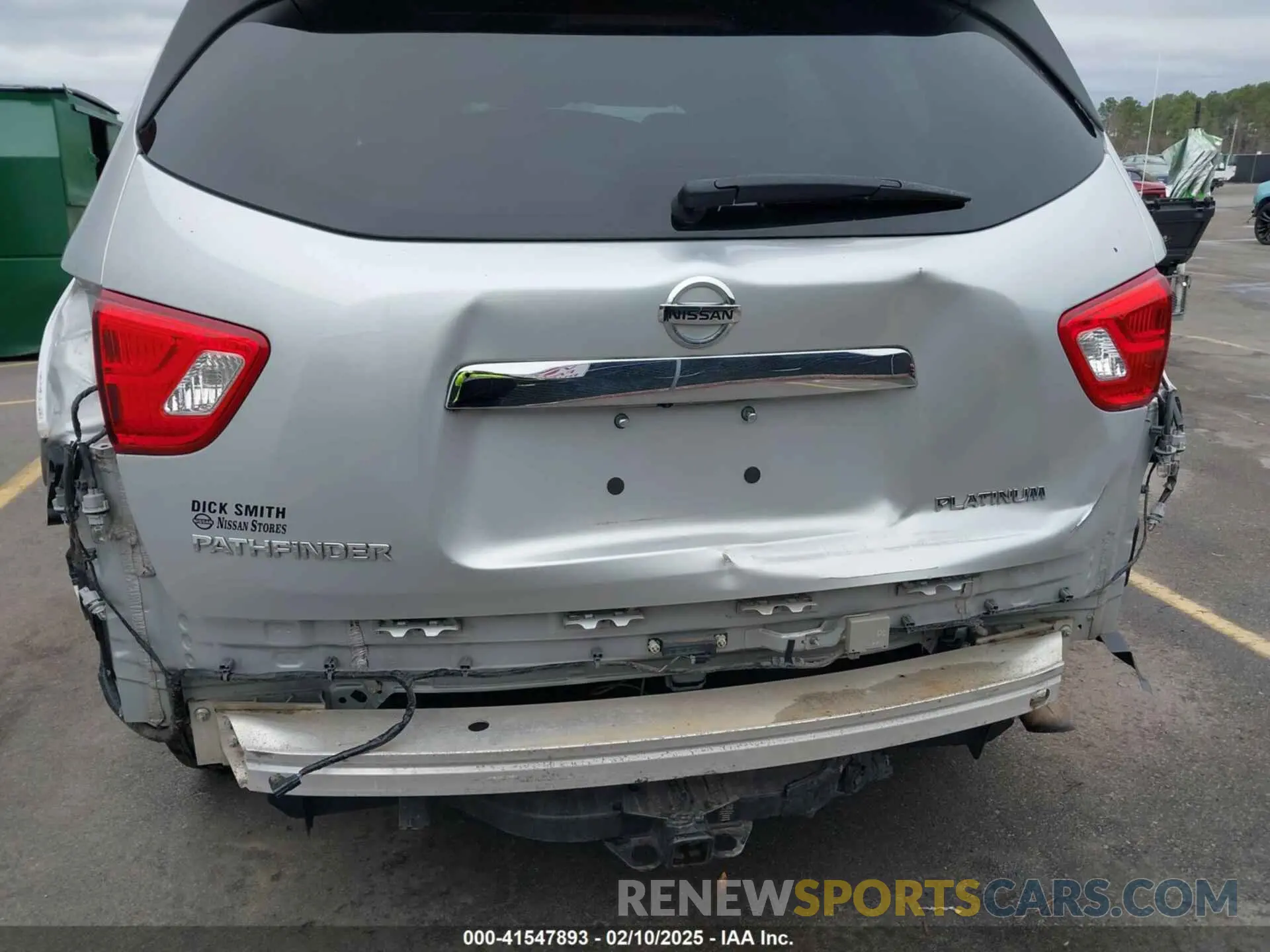 6 Photograph of a damaged car 5N1DR2DN3LC597023 NISSAN PATHFINDER 2020