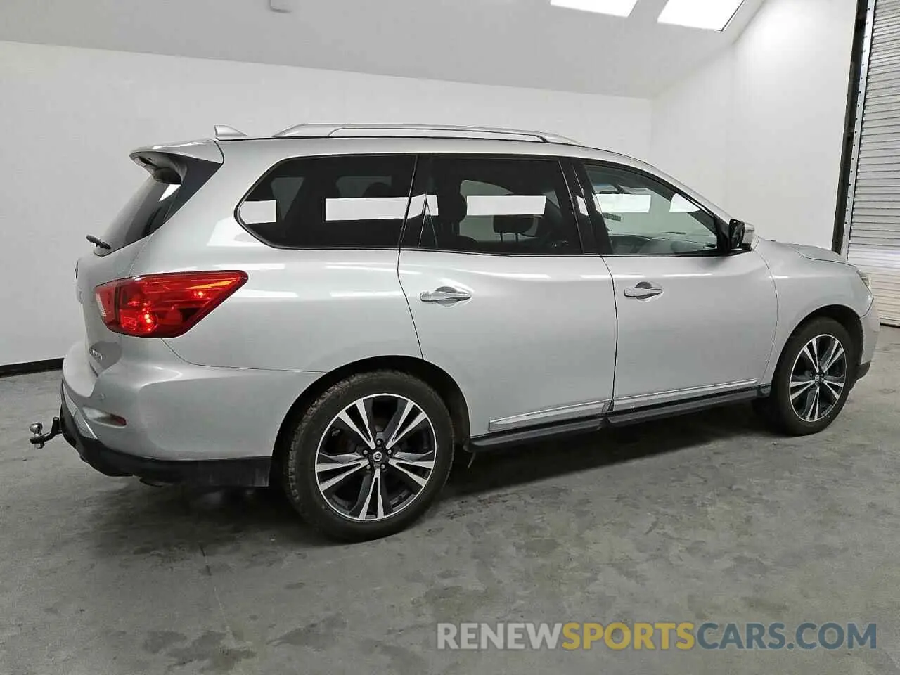 3 Photograph of a damaged car 5N1DR2DN6LC602375 NISSAN PATHFINDER 2020