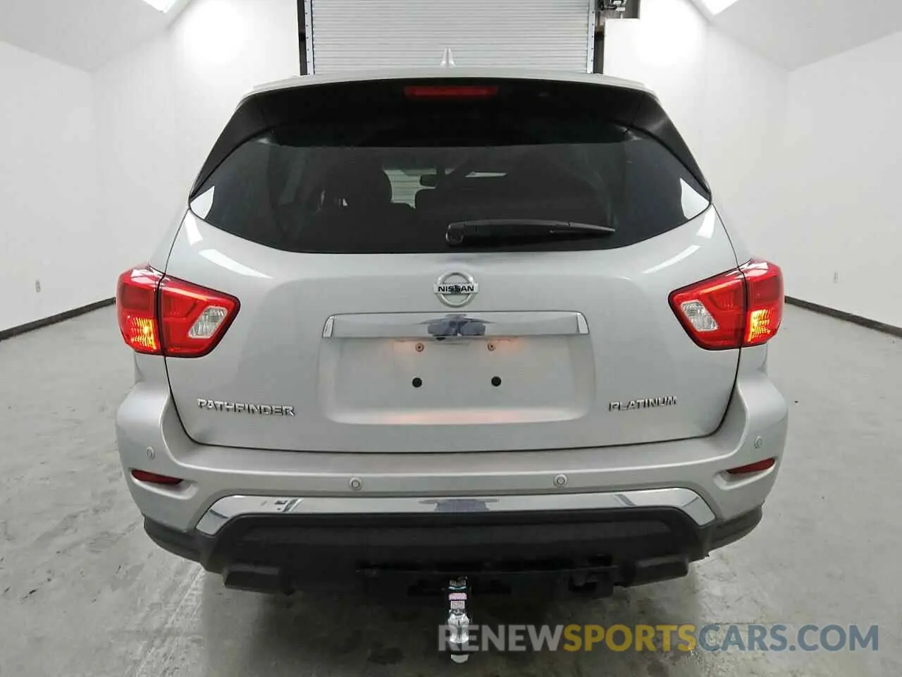 6 Photograph of a damaged car 5N1DR2DN6LC602375 NISSAN PATHFINDER 2020