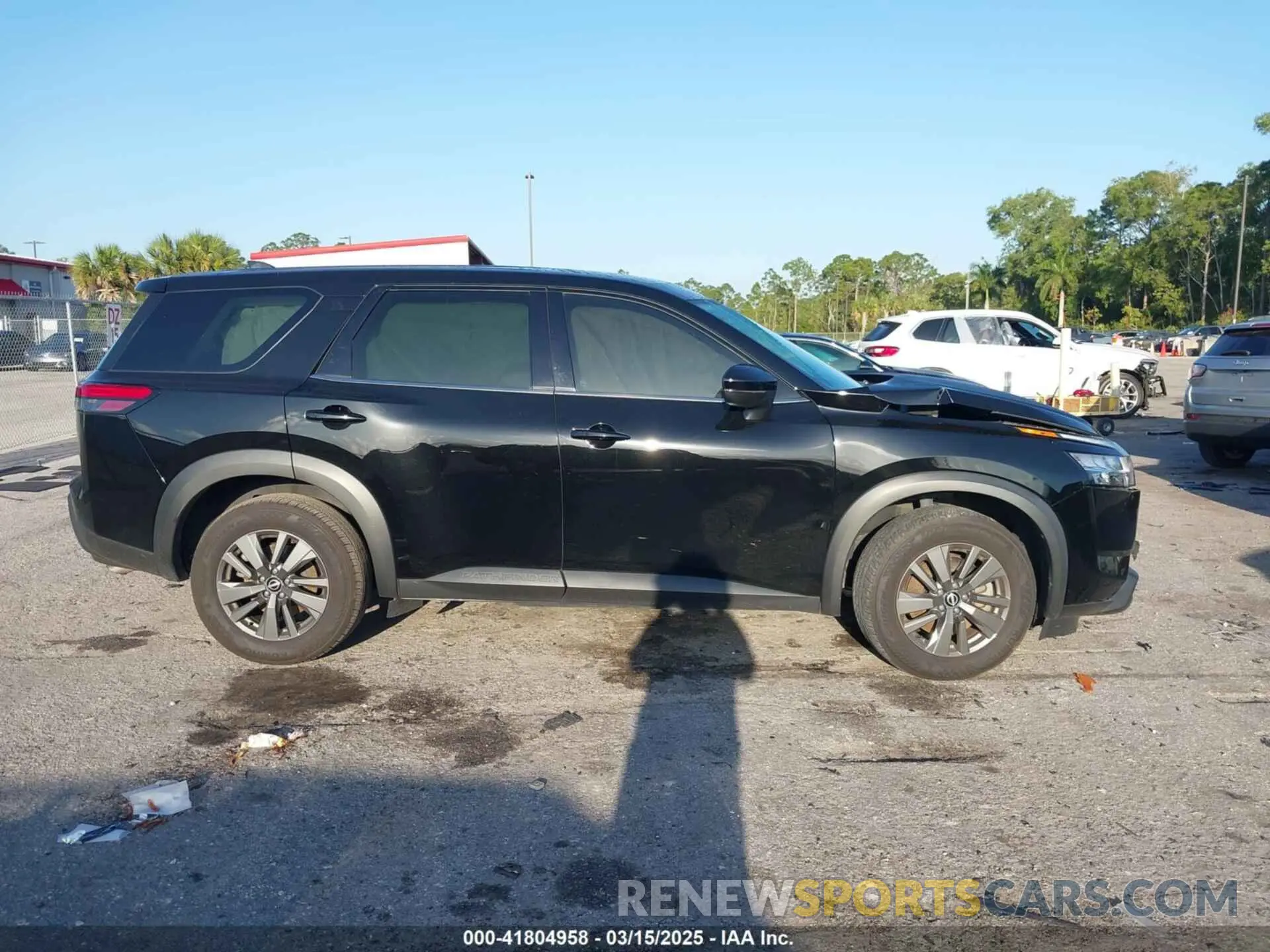 13 Photograph of a damaged car 5N1DR3AC2NC231971 NISSAN PATHFINDER 2022
