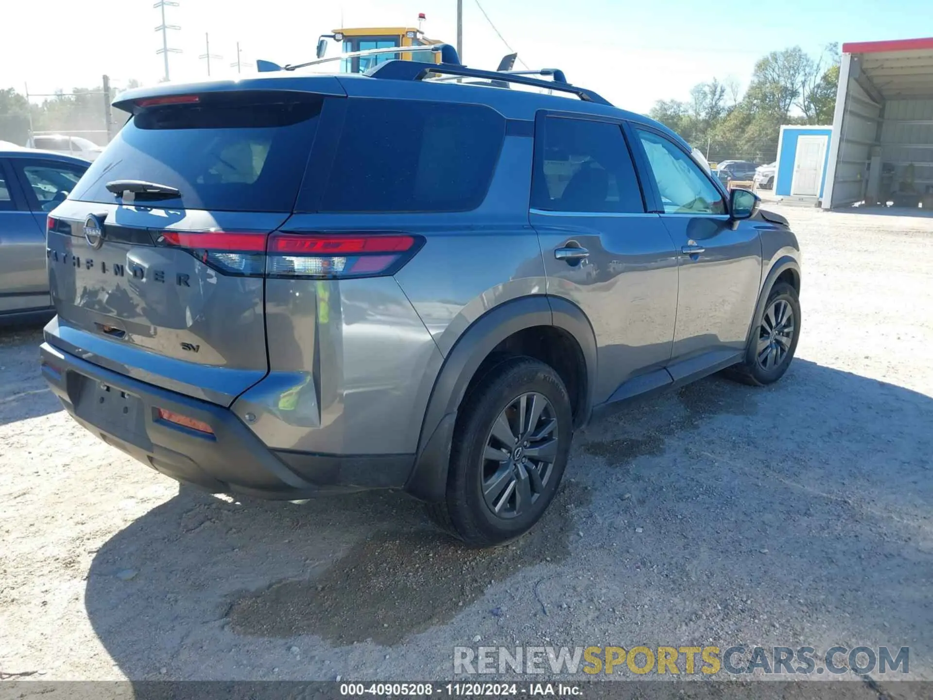 4 Photograph of a damaged car 5N1DR3BA3NC250932 NISSAN PATHFINDER 2022