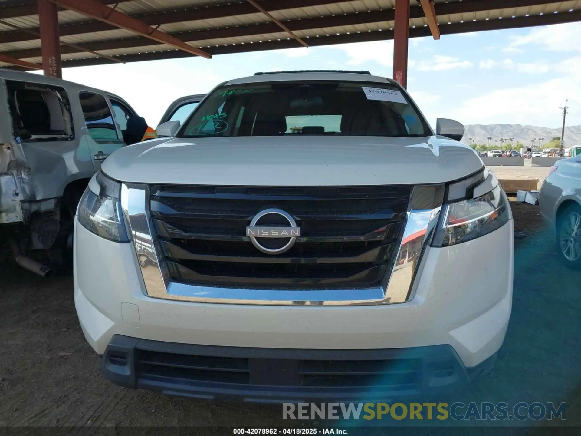 12 Photograph of a damaged car 5N1DR3BA5NC238362 NISSAN PATHFINDER 2022