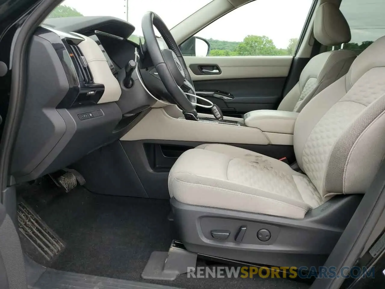 7 Photograph of a damaged car 5N1DR3BA6NC222512 NISSAN PATHFINDER 2022