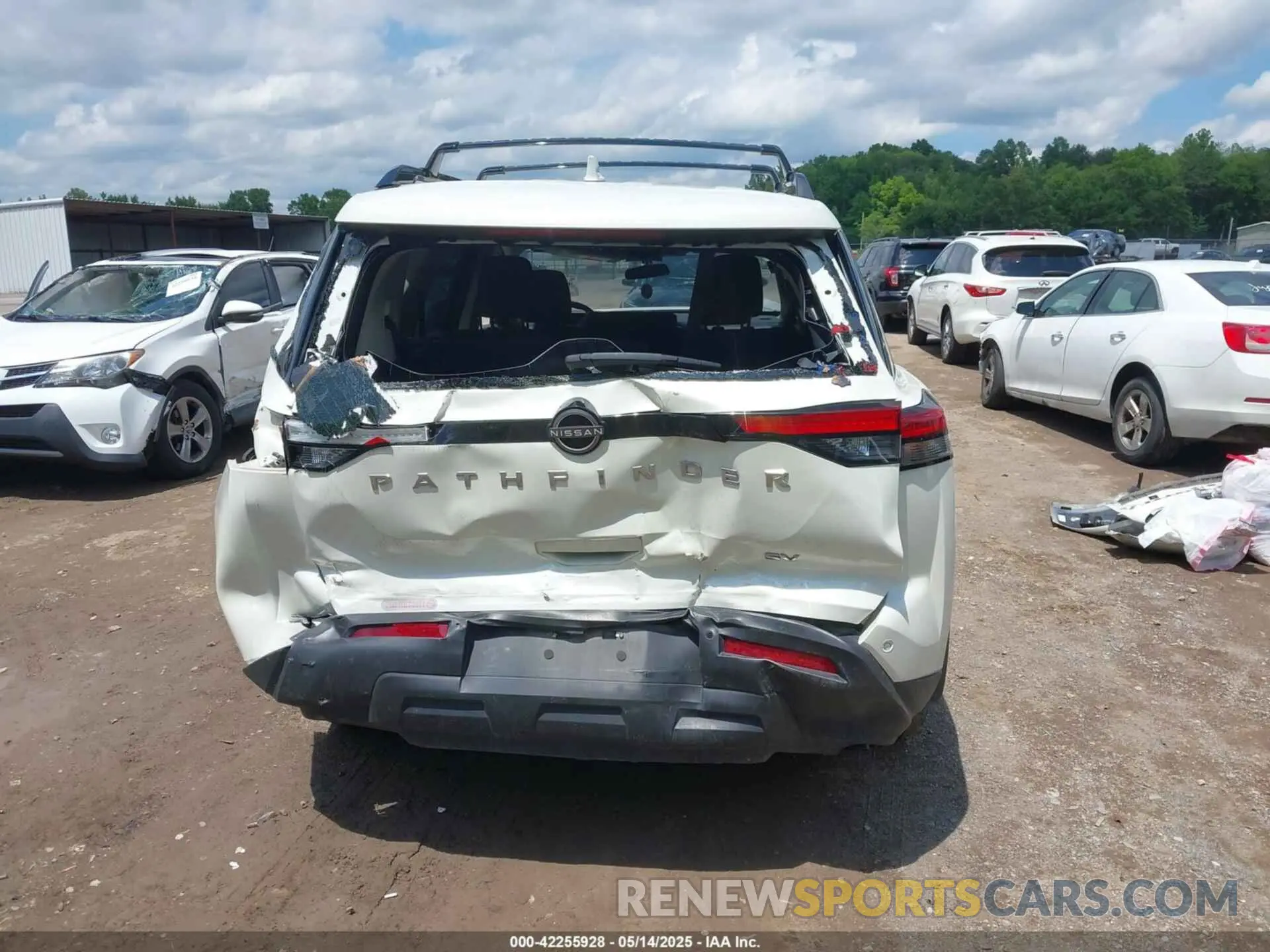 16 Photograph of a damaged car 5N1DR3BA7NC240498 NISSAN PATHFINDER 2022